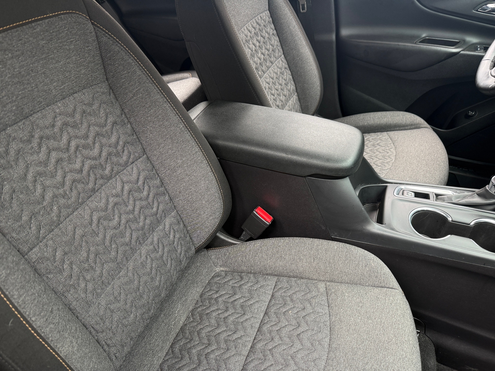 Thumbnail: 2024 Chevrolet Equinox - 2