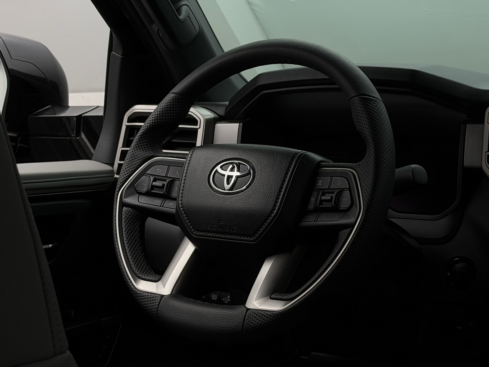 Thumbnail: 2025 Toyota Tundra - 4