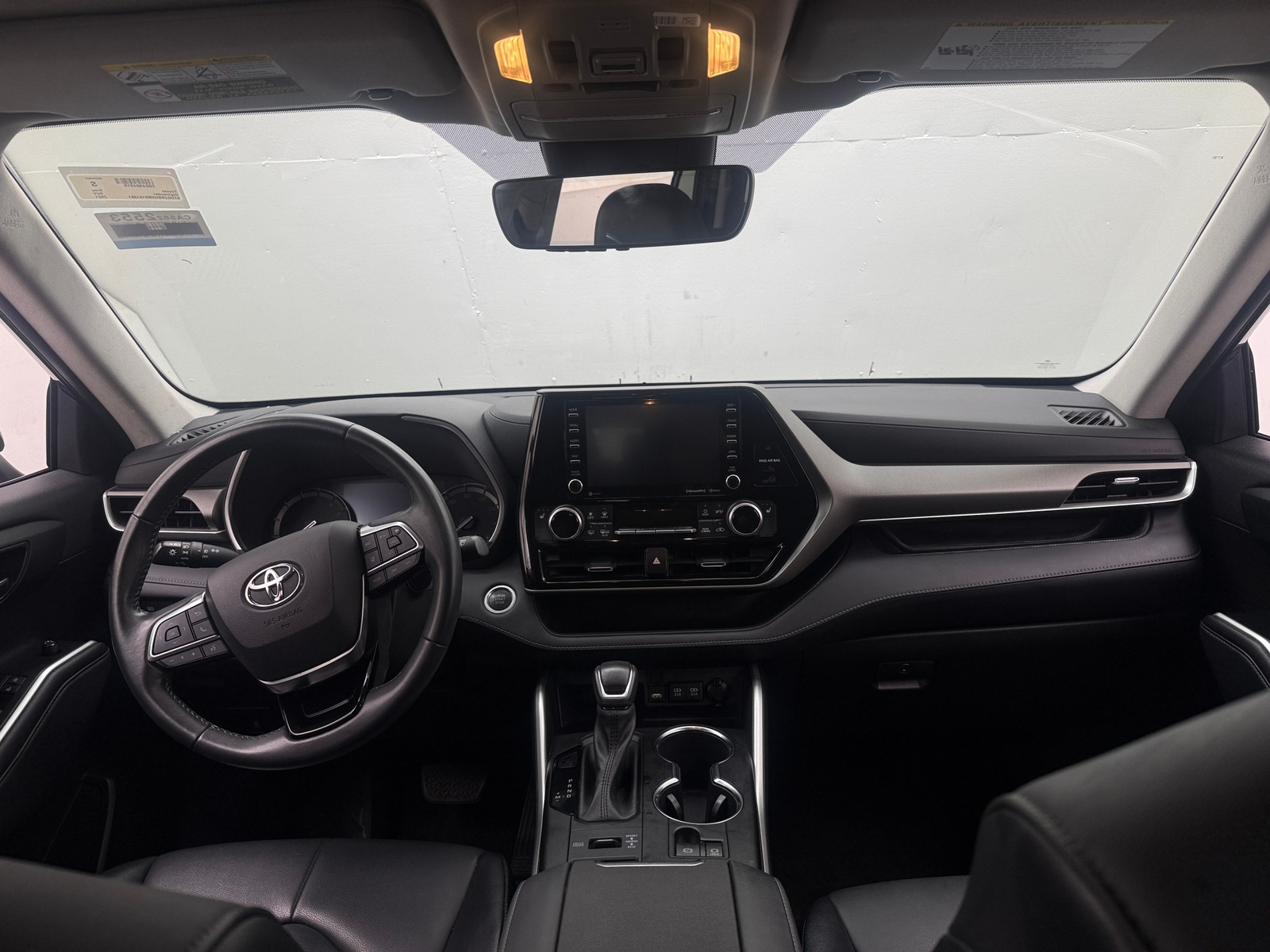 Thumbnail: 2021 Toyota Highlander - 2