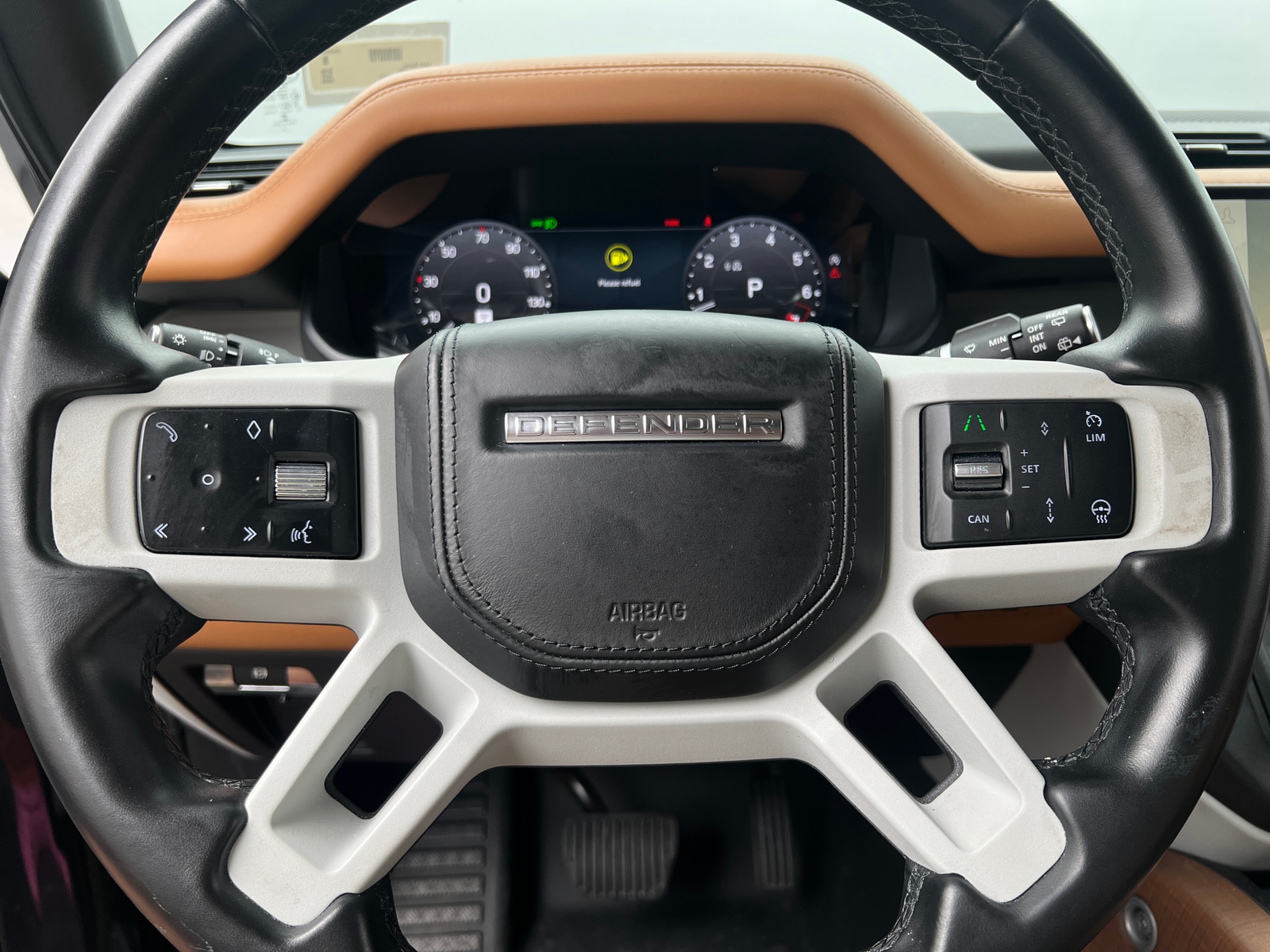 Thumbnail: 2023 Land Rover Defender - 4