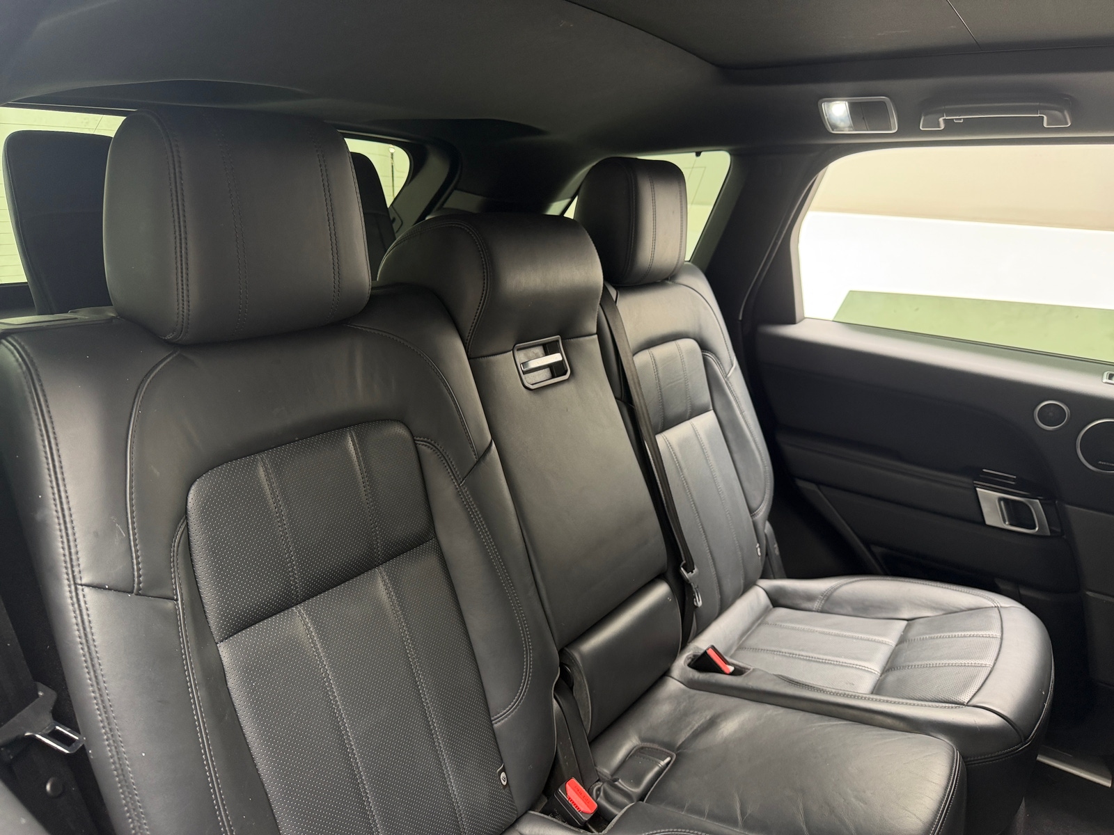 Thumbnail: 2020 Land Rover Range Rover Sport - 5