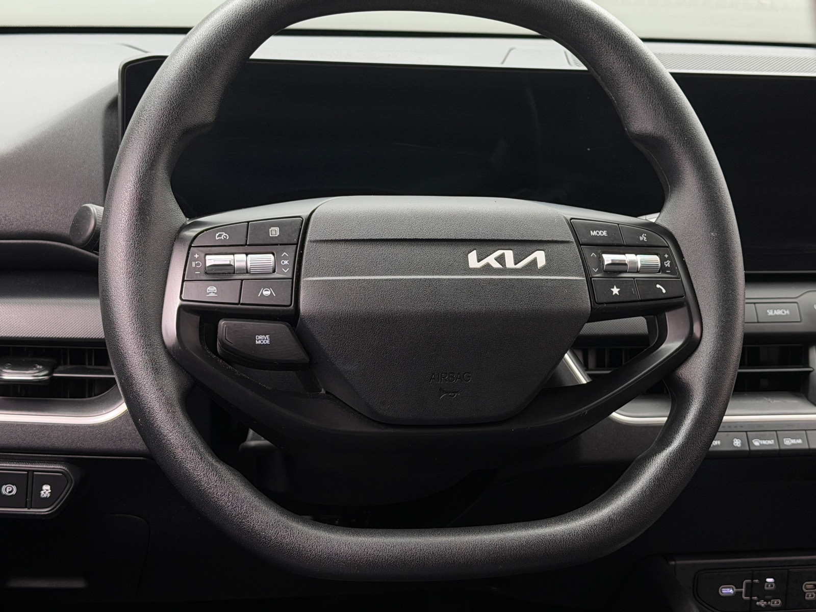 Thumbnail: 2025 Kia K4 - 5
