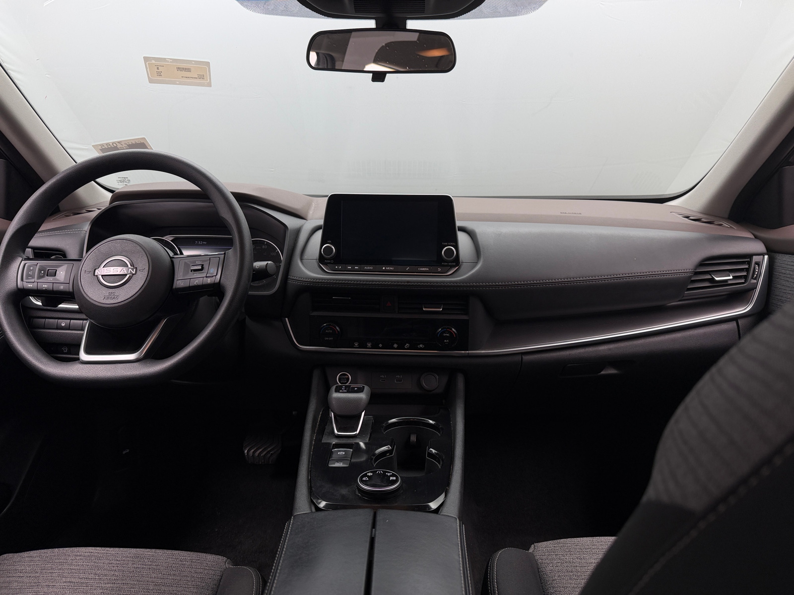 Thumbnail: 2023 Nissan Rogue - 3