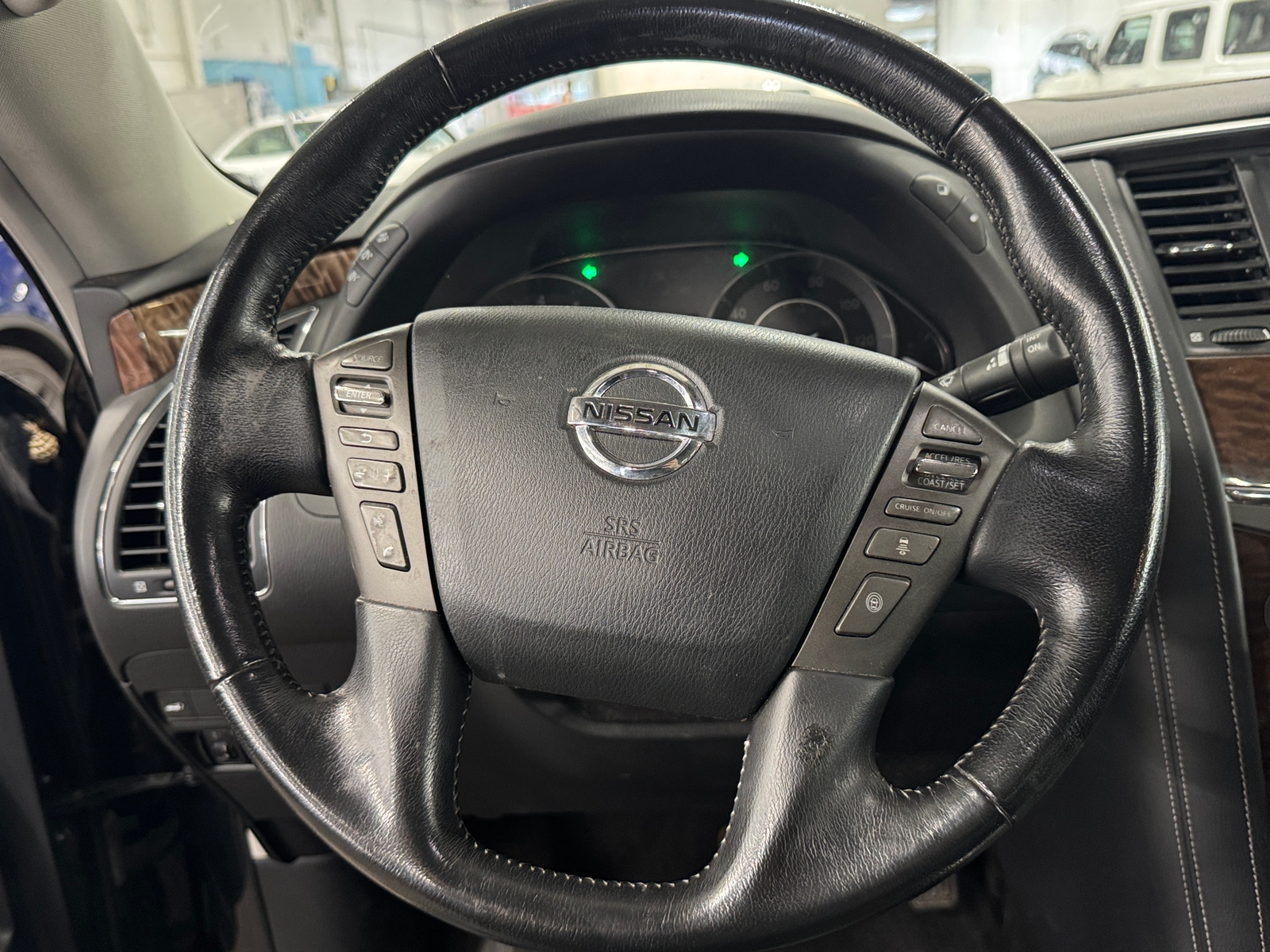 Thumbnail: 2019 Nissan Armada - 4