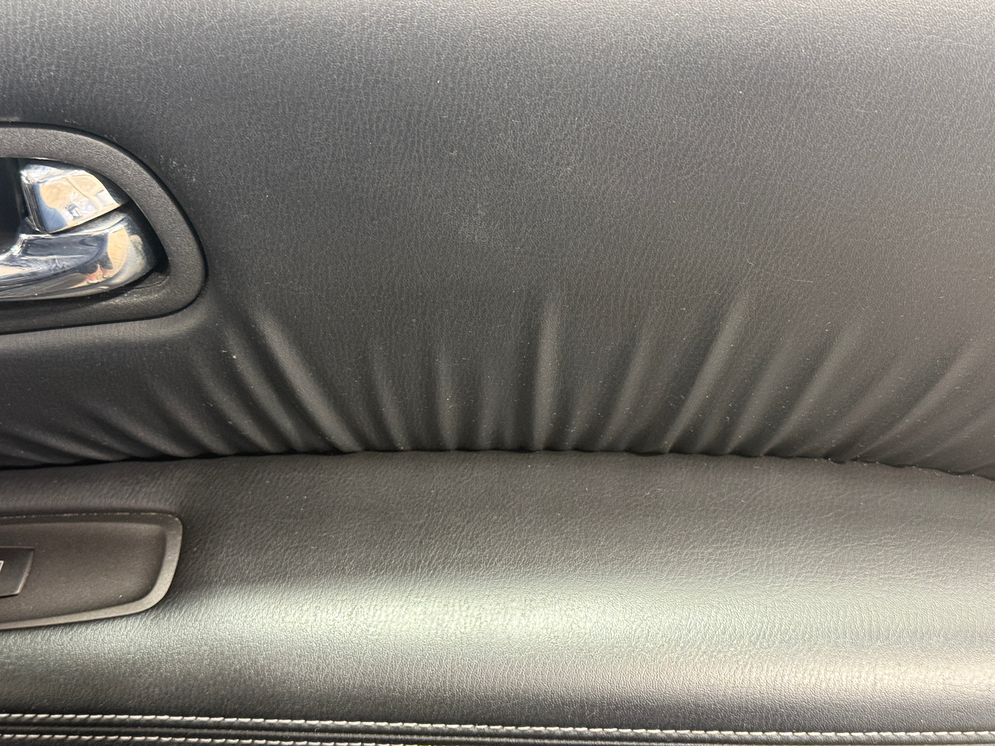 2019 Nissan Armada SL - Photo 25