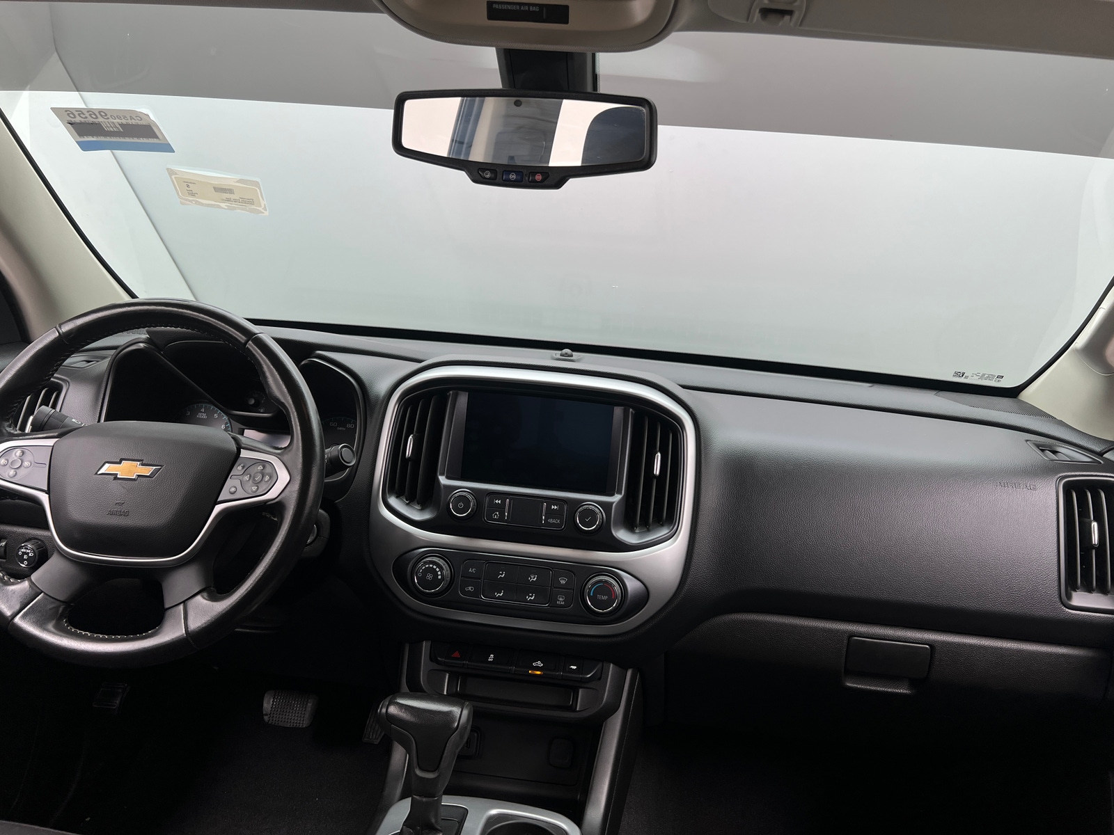 Thumbnail: 2021 Chevrolet Colorado - 3