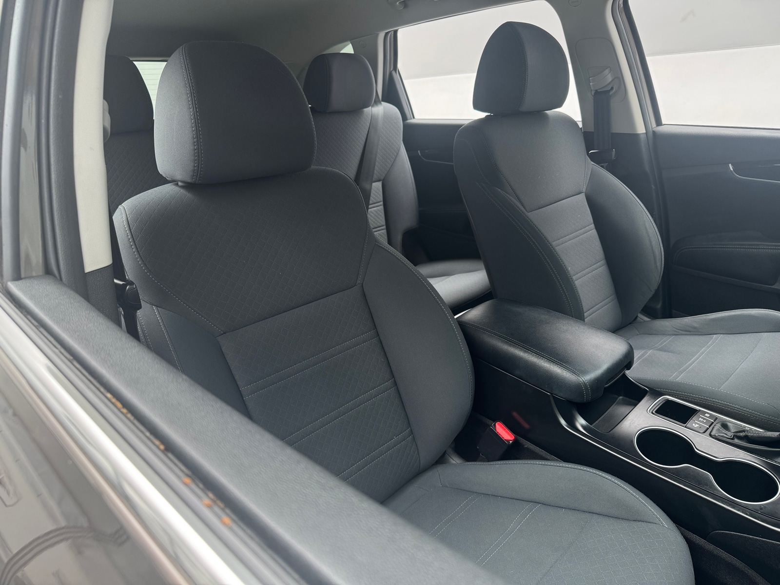 Thumbnail: 2019 Kia Sorento - 2
