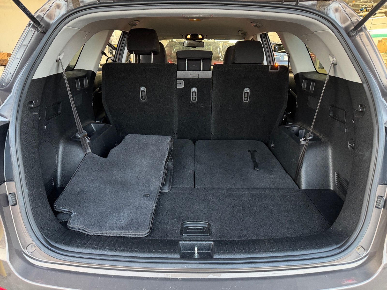 Thumbnail: 2019 Kia Sorento - 7