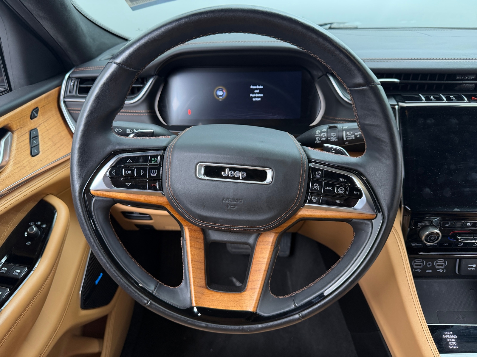Thumbnail: 2021 Jeep Grand Cherokee L - 4