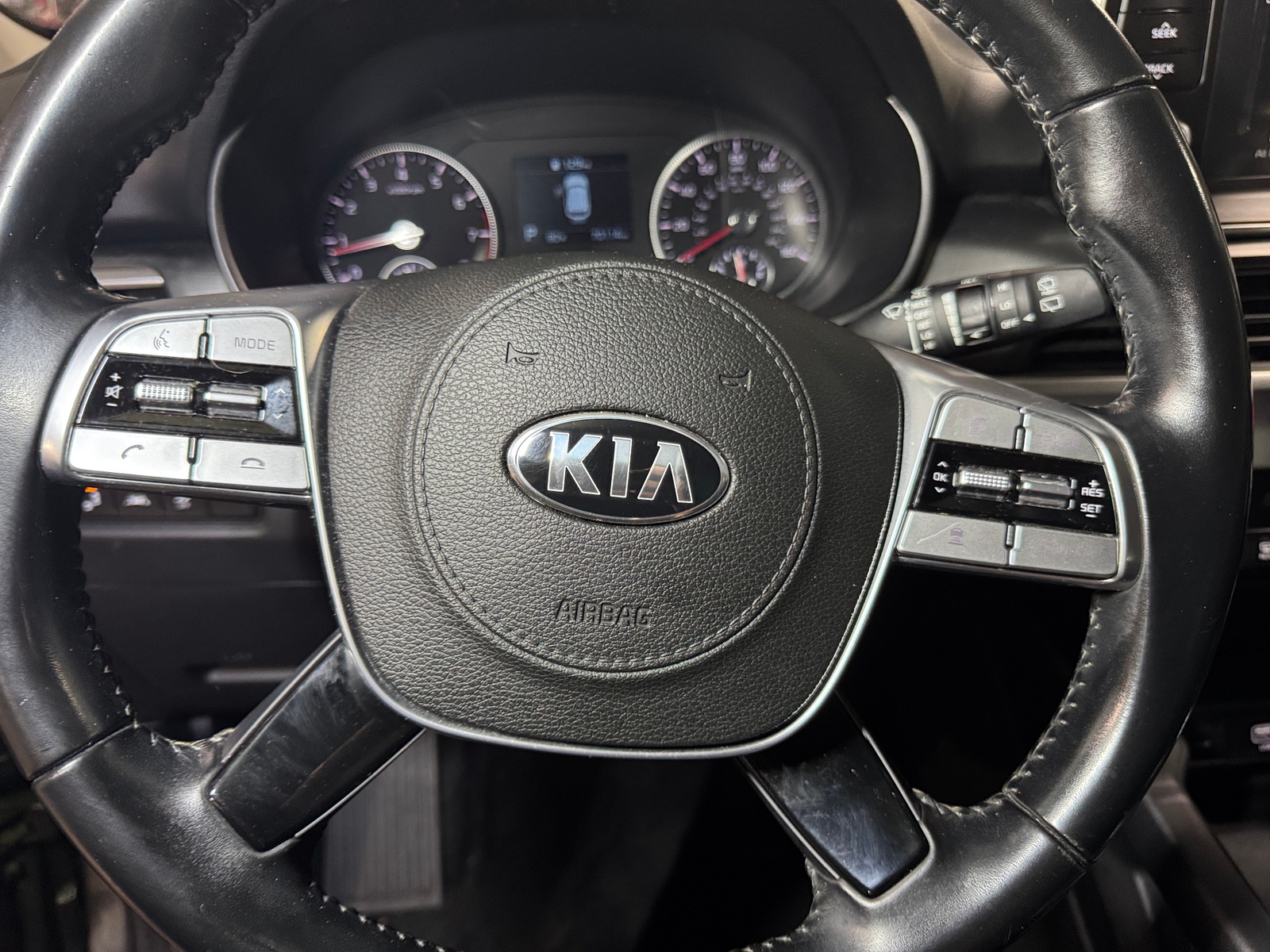 Thumbnail: 2020 Kia Telluride - 4