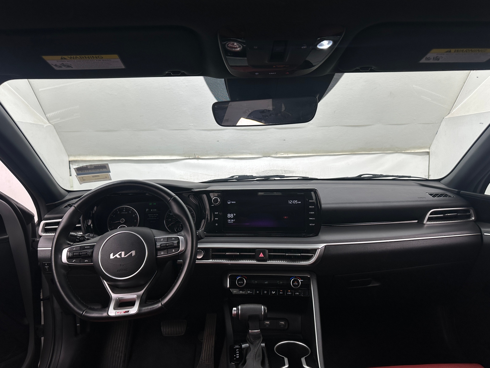 Thumbnail: 2022 Kia K5 - 3