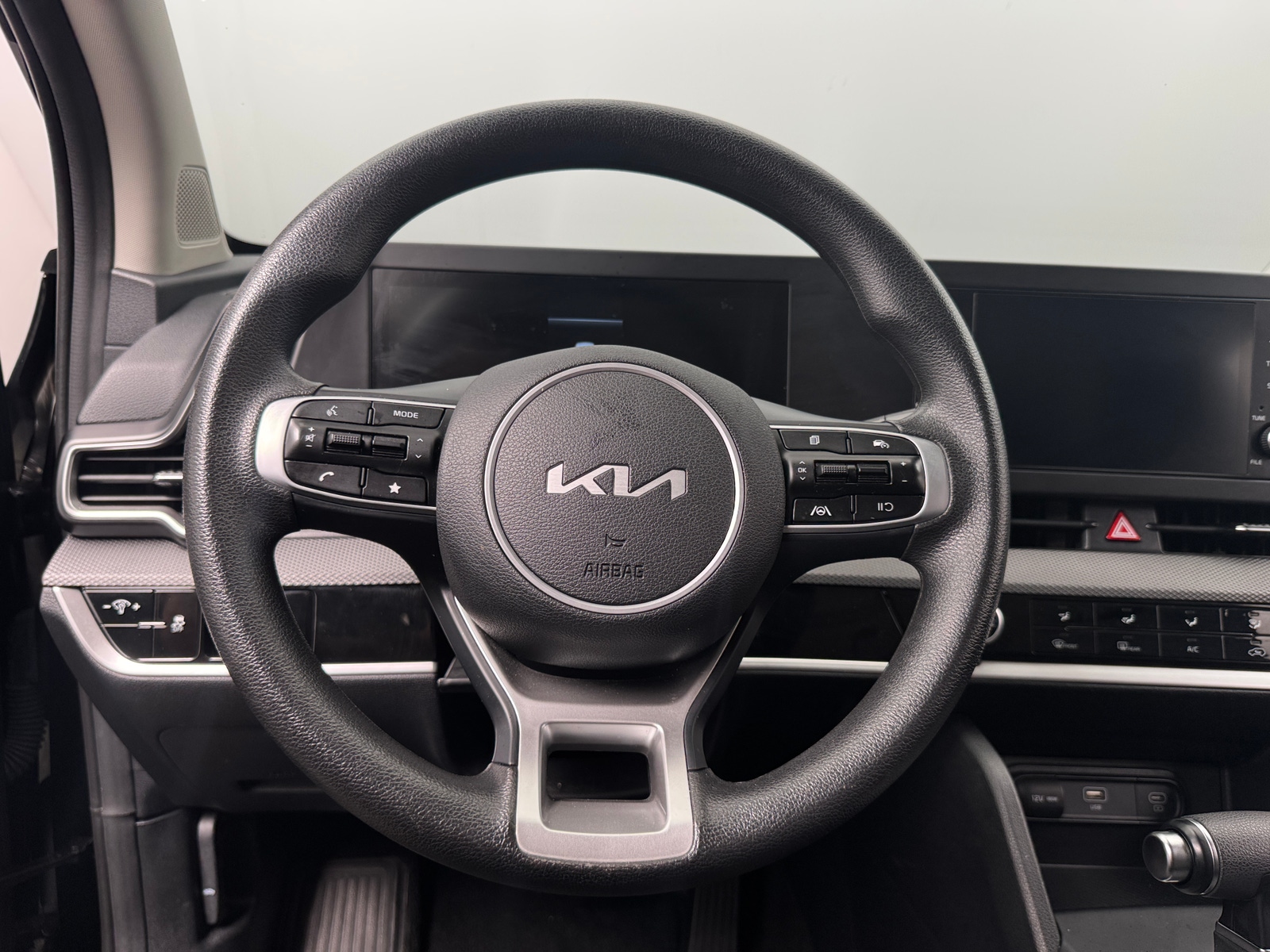 Thumbnail: 2025 Kia Sportage - 5