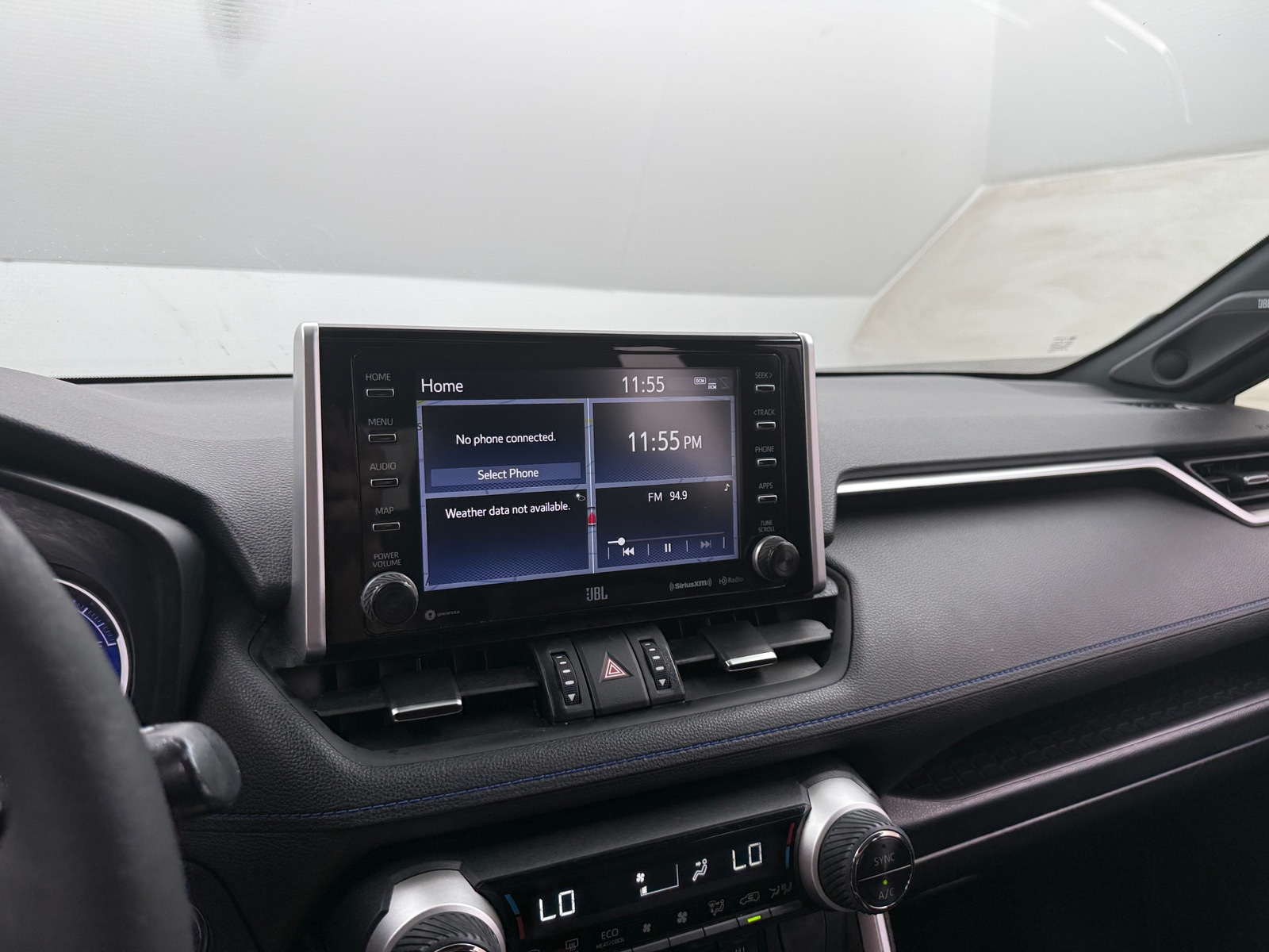 Thumbnail: 2021 Toyota RAV4 - 3