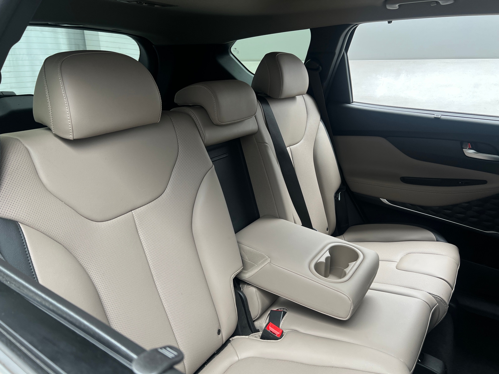 Thumbnail: 2023 Hyundai Santa Fe - 6