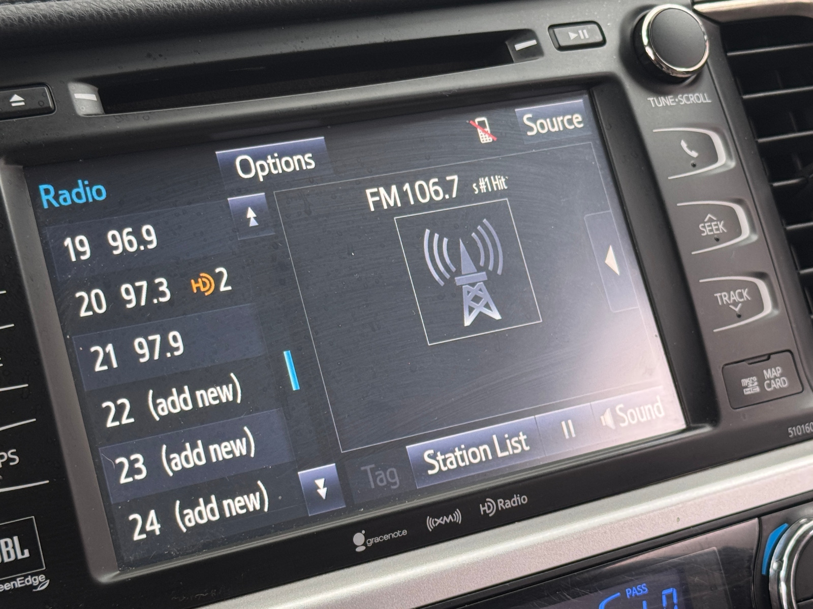 Thumbnail: 2016 Toyota Highlander - 3