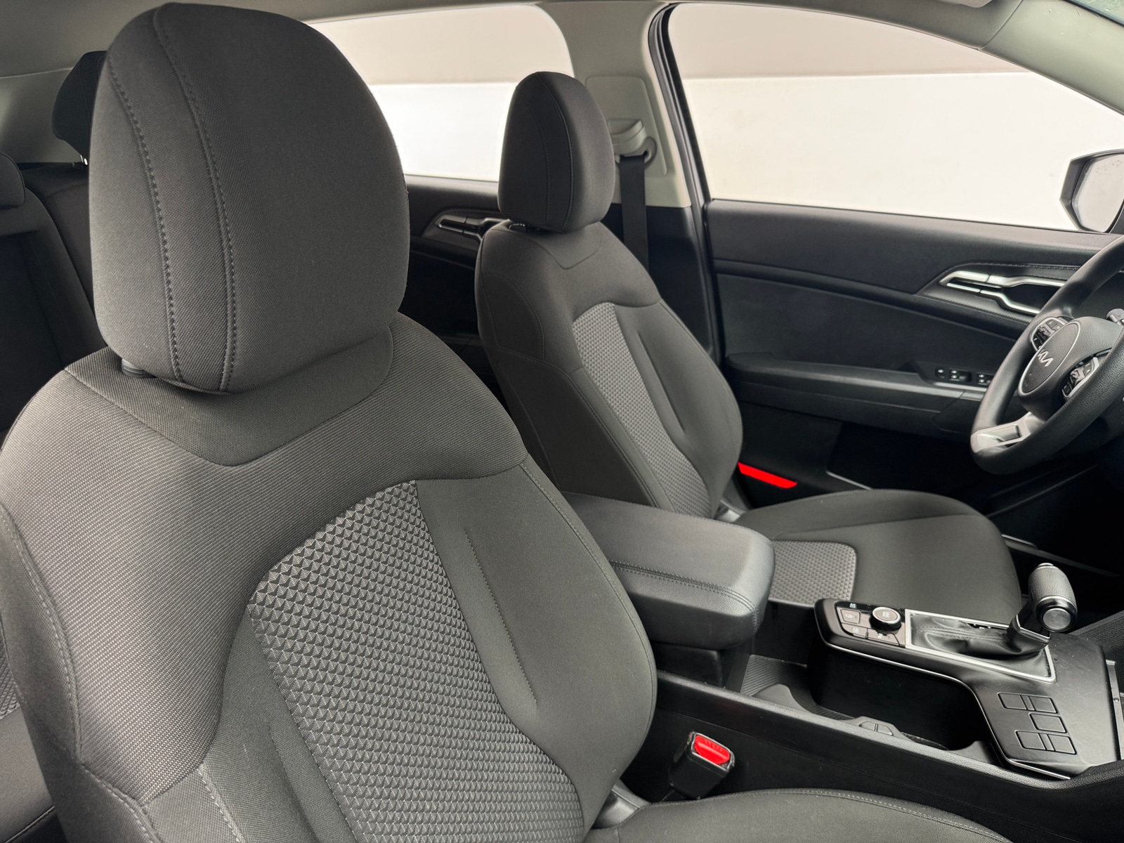 Thumbnail: 2025 Kia Sportage - 2