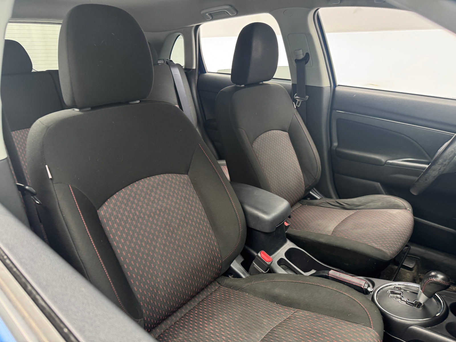 Thumbnail: 2017 Mitsubishi Outlander Sport - 2