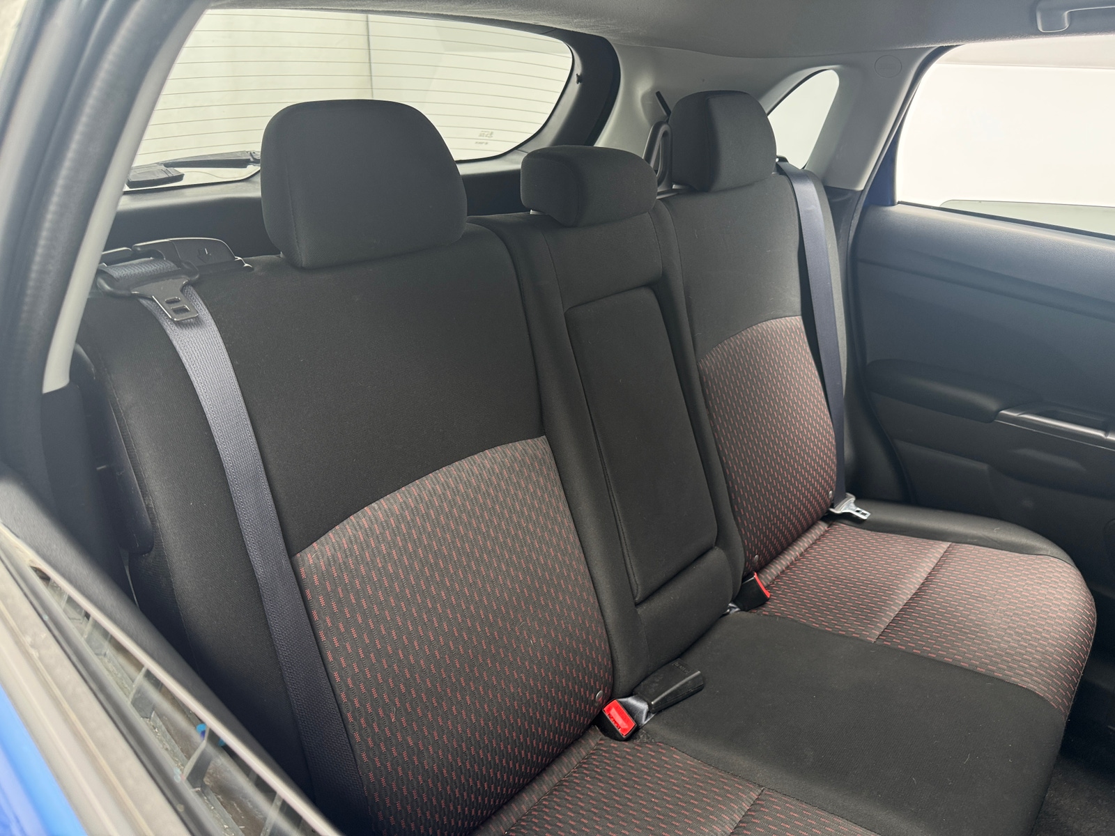 Thumbnail: 2017 Mitsubishi Outlander Sport - 6