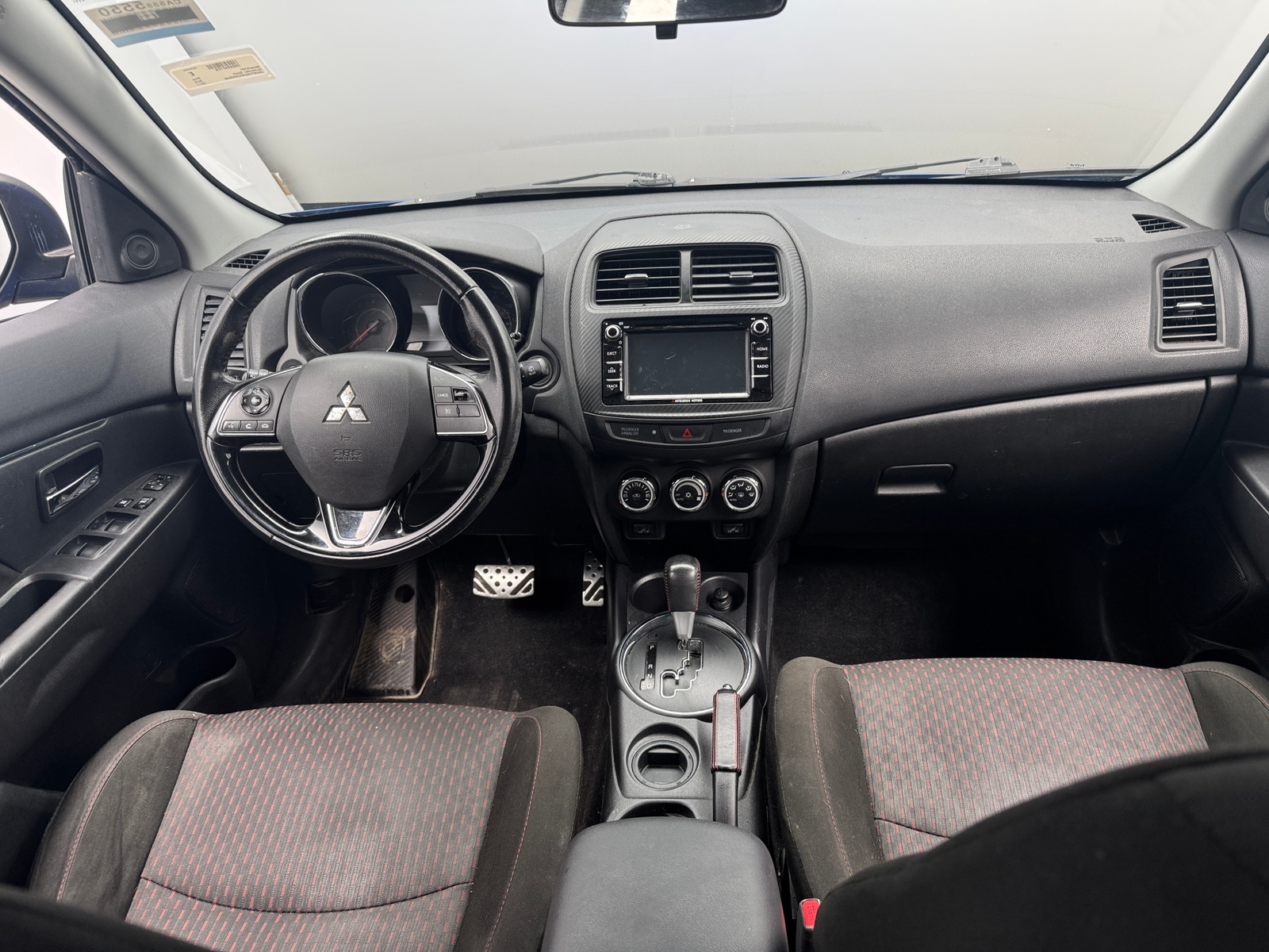 Thumbnail: 2017 Mitsubishi Outlander Sport - 3
