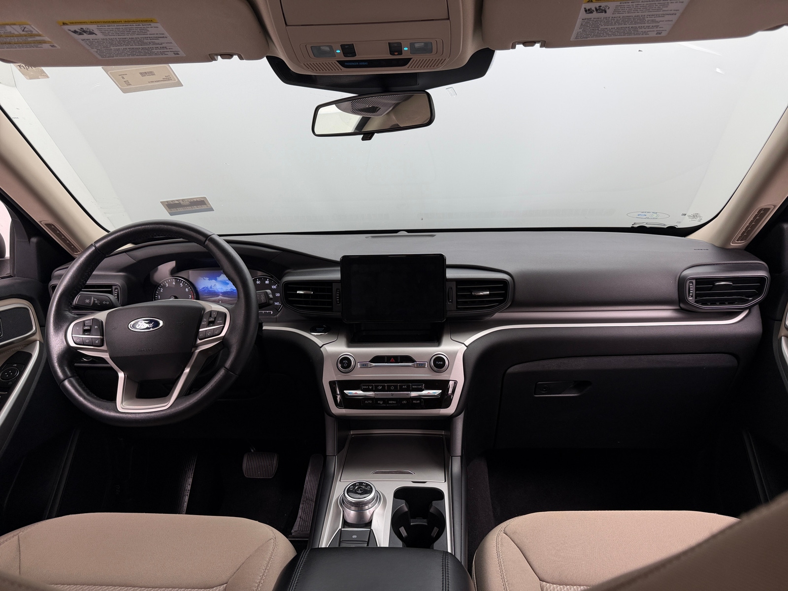 Thumbnail: 2022 Ford Explorer - 3
