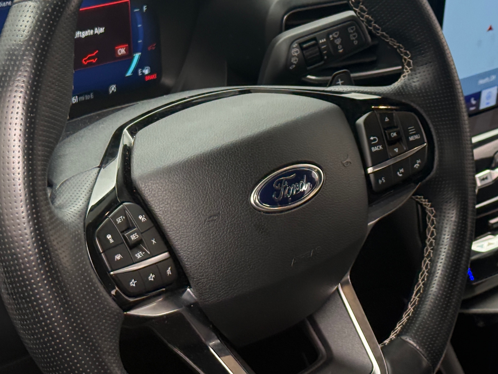 Thumbnail: 2021 Ford Explorer - 4