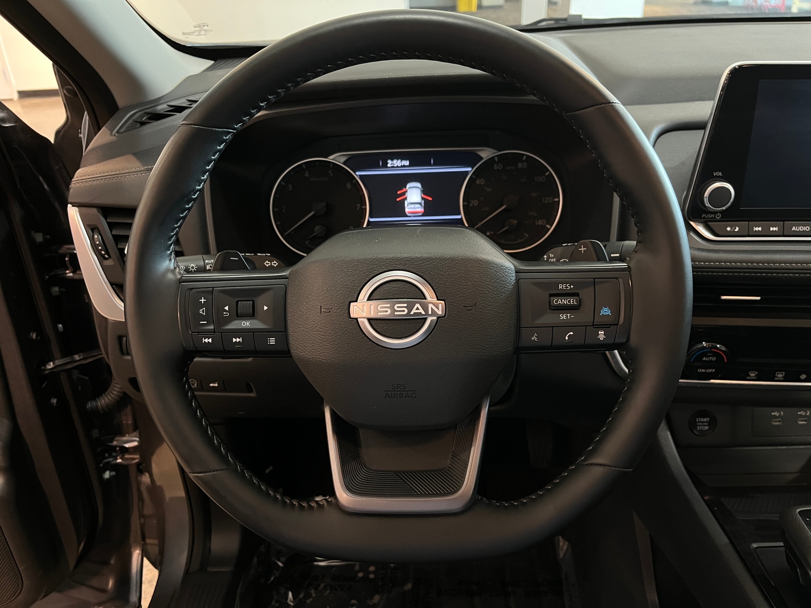 Thumbnail: 2025 Nissan Rogue - 5