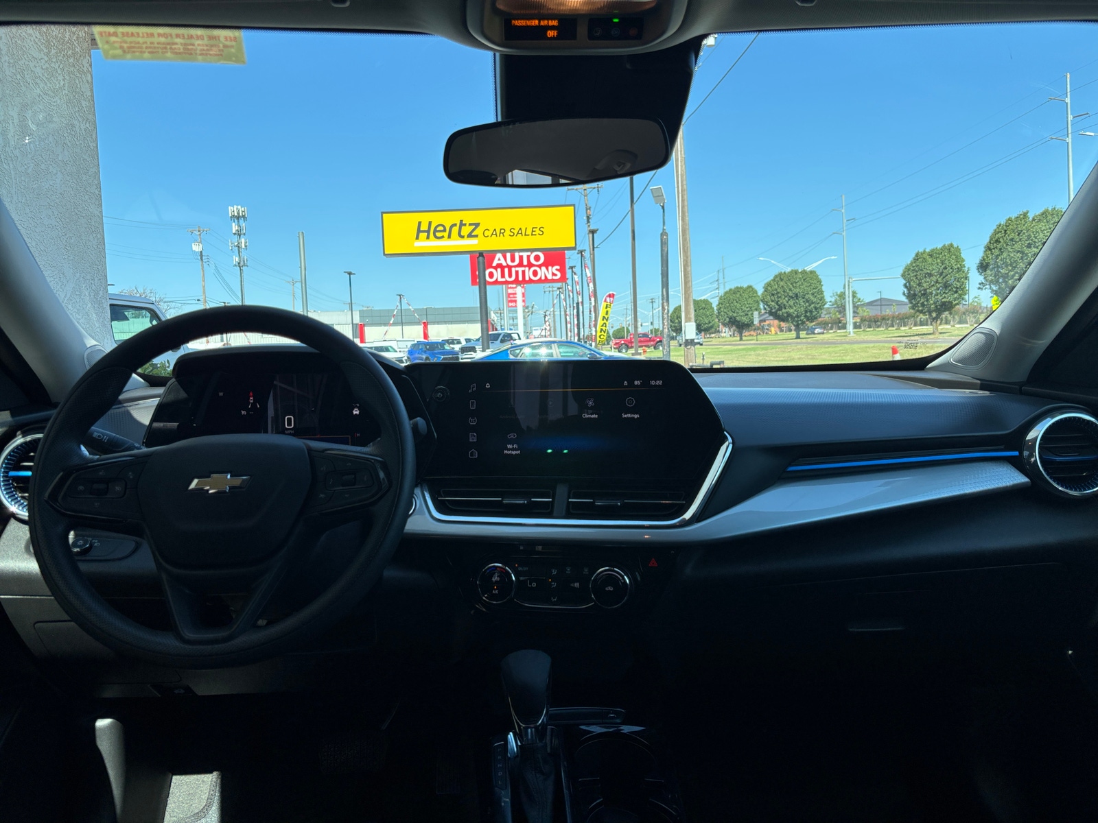 Thumbnail: 2025 Chevrolet Trax - 2