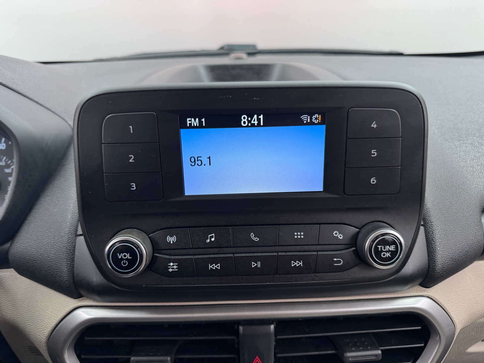 Thumbnail: 2018 Ford EcoSport - 4