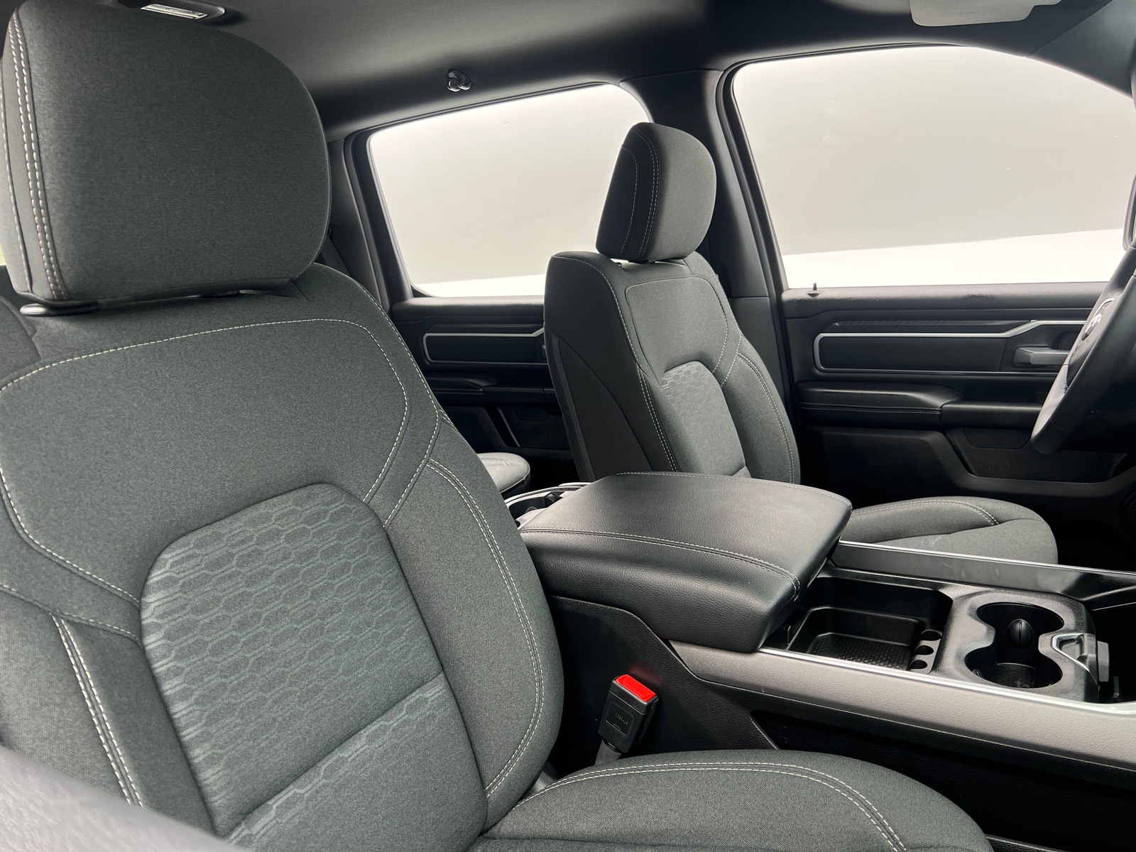 Thumbnail: 2025 RAM 1500 - 2