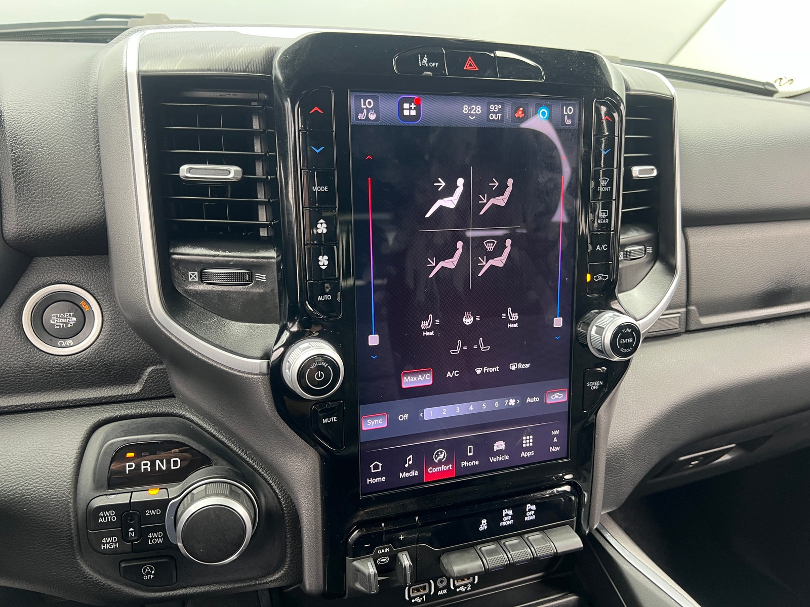 Thumbnail: 2025 RAM 1500 - 4