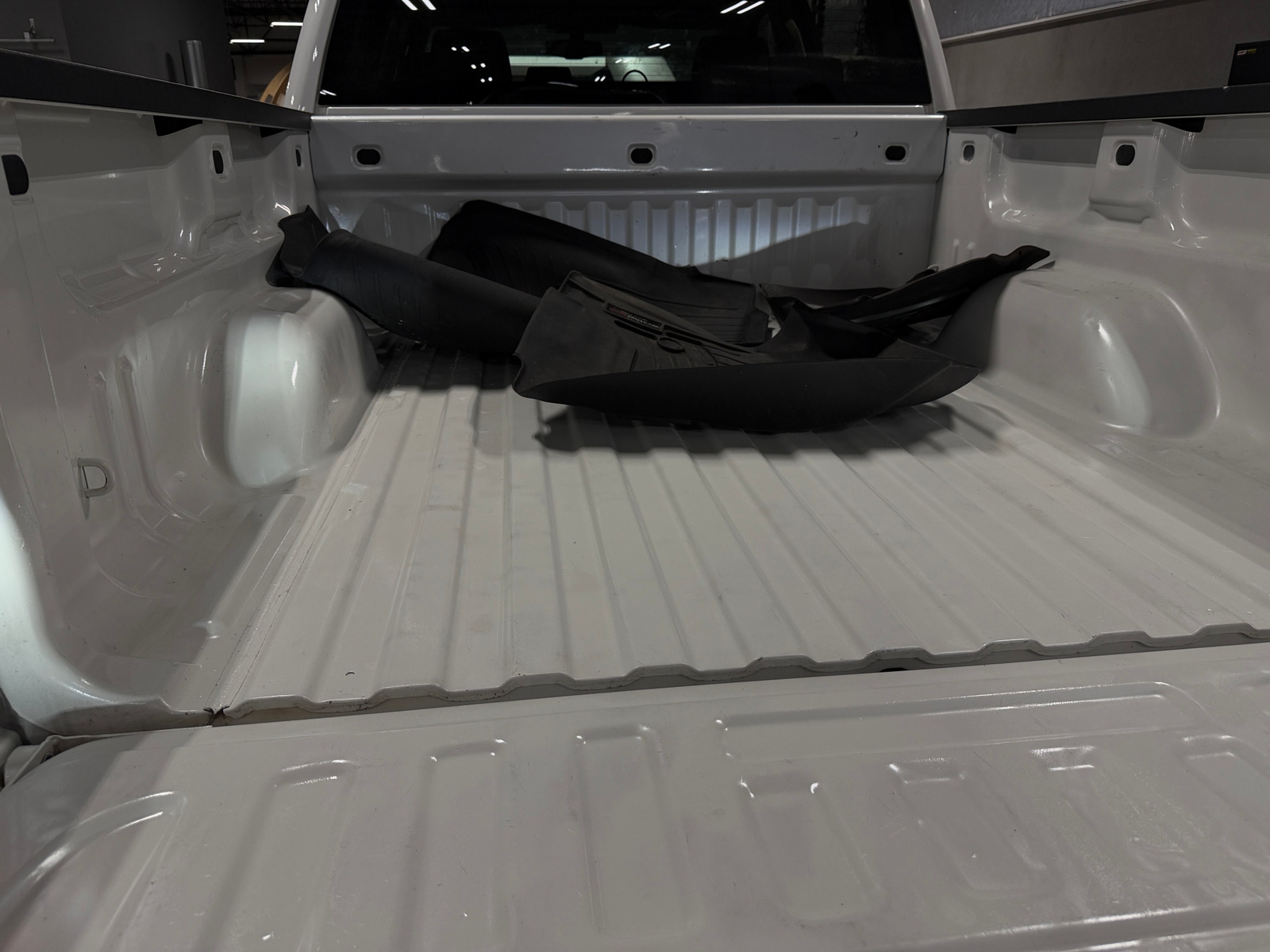 Thumbnail: 2018 Chevrolet Silverado 1500 - 7