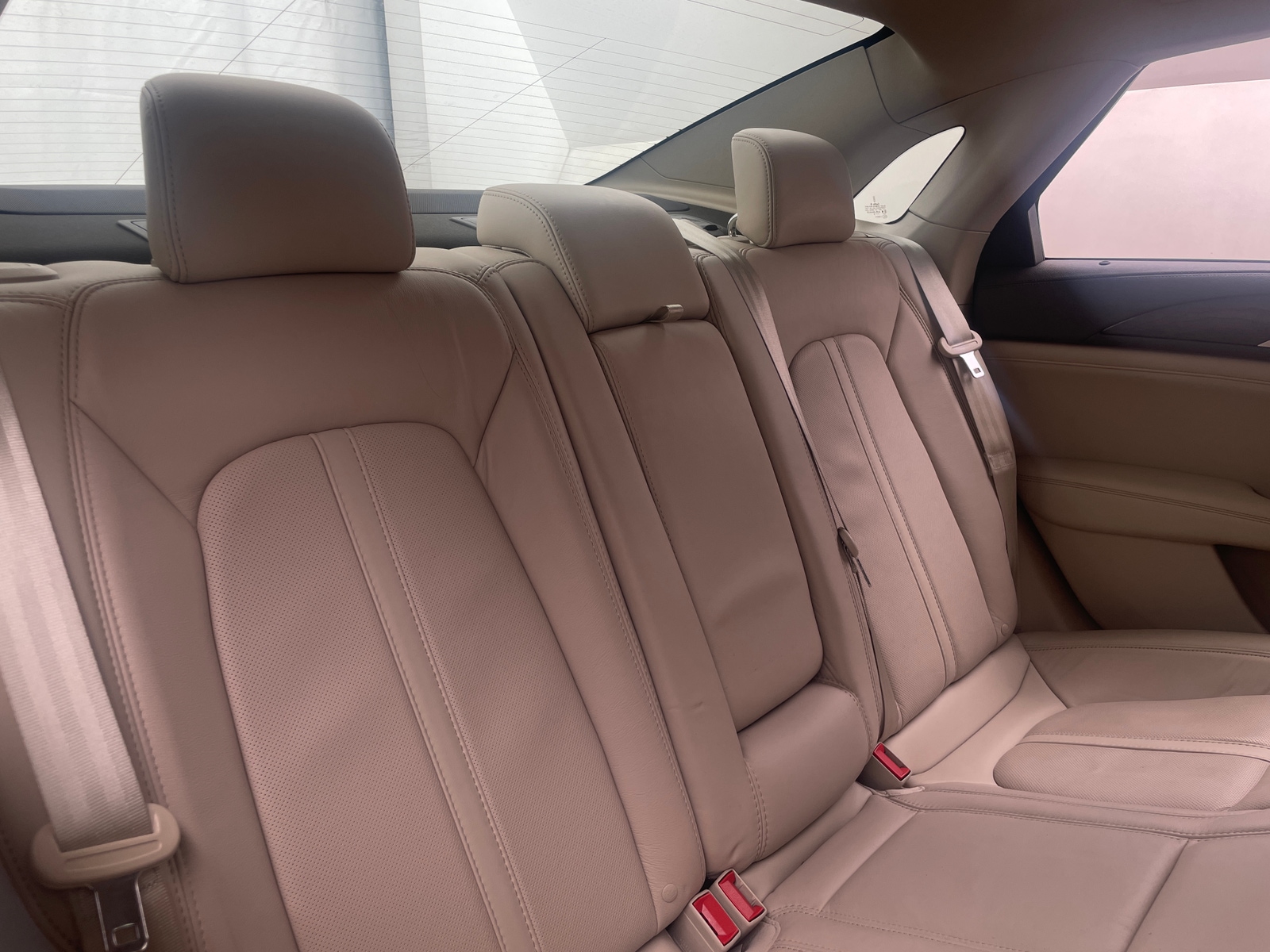 Thumbnail: 2020 Lincoln MKZ - 5