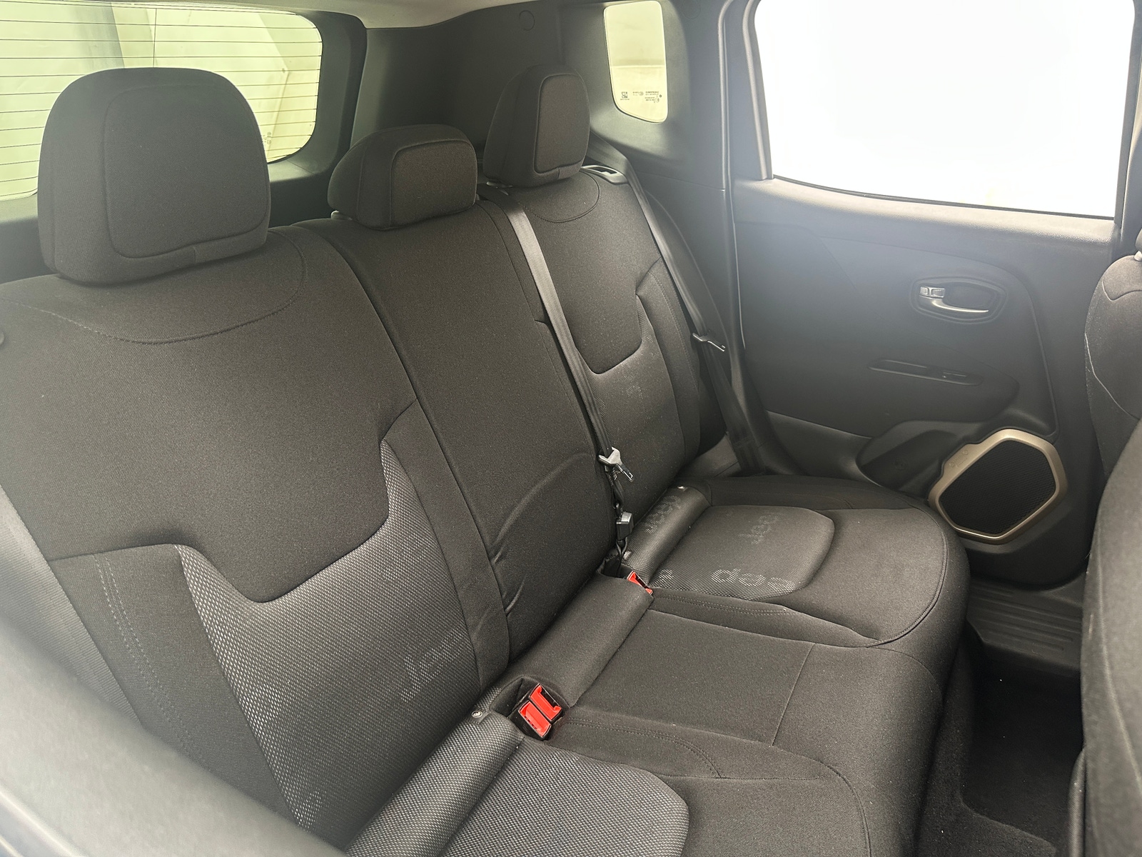 Thumbnail: 2017 Jeep Renegade - 6
