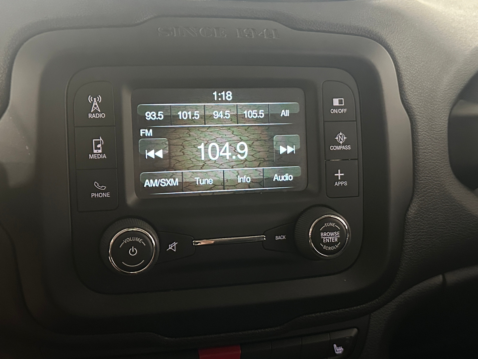 Thumbnail: 2017 Jeep Renegade - 4