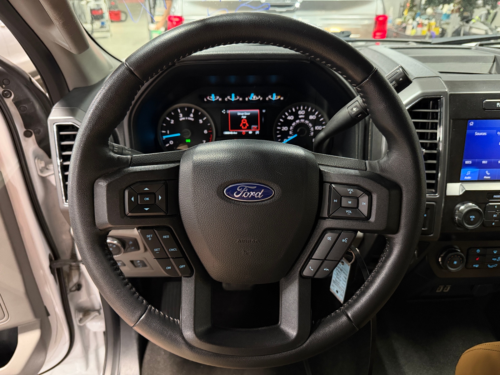 Thumbnail: 2020 Ford Econoline - 5