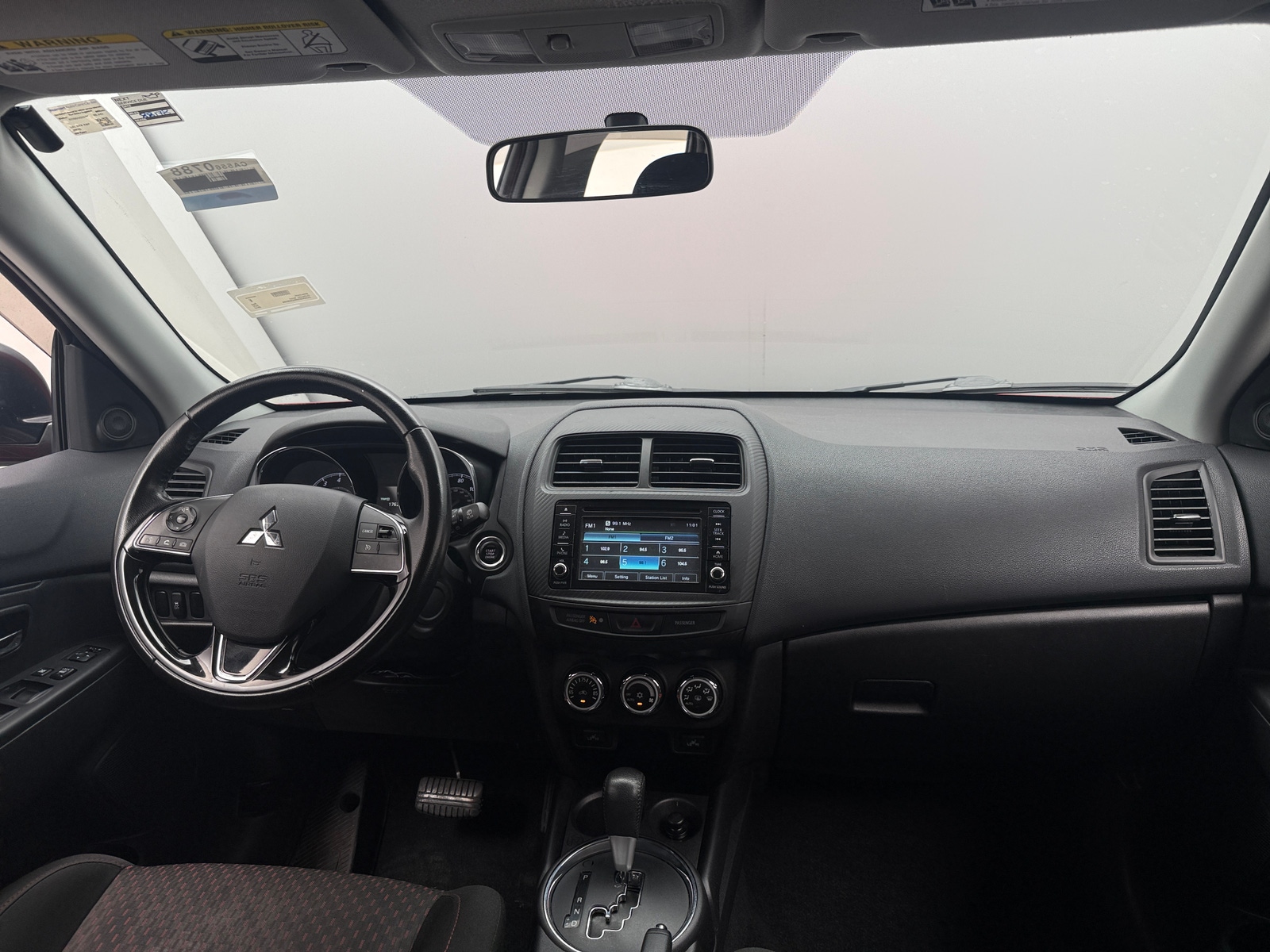 Thumbnail: 2017 Mitsubishi Outlander Sport - 3