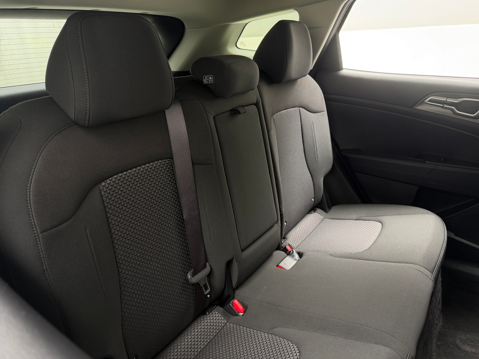 Thumbnail: 2026 Kia Sportage - 6