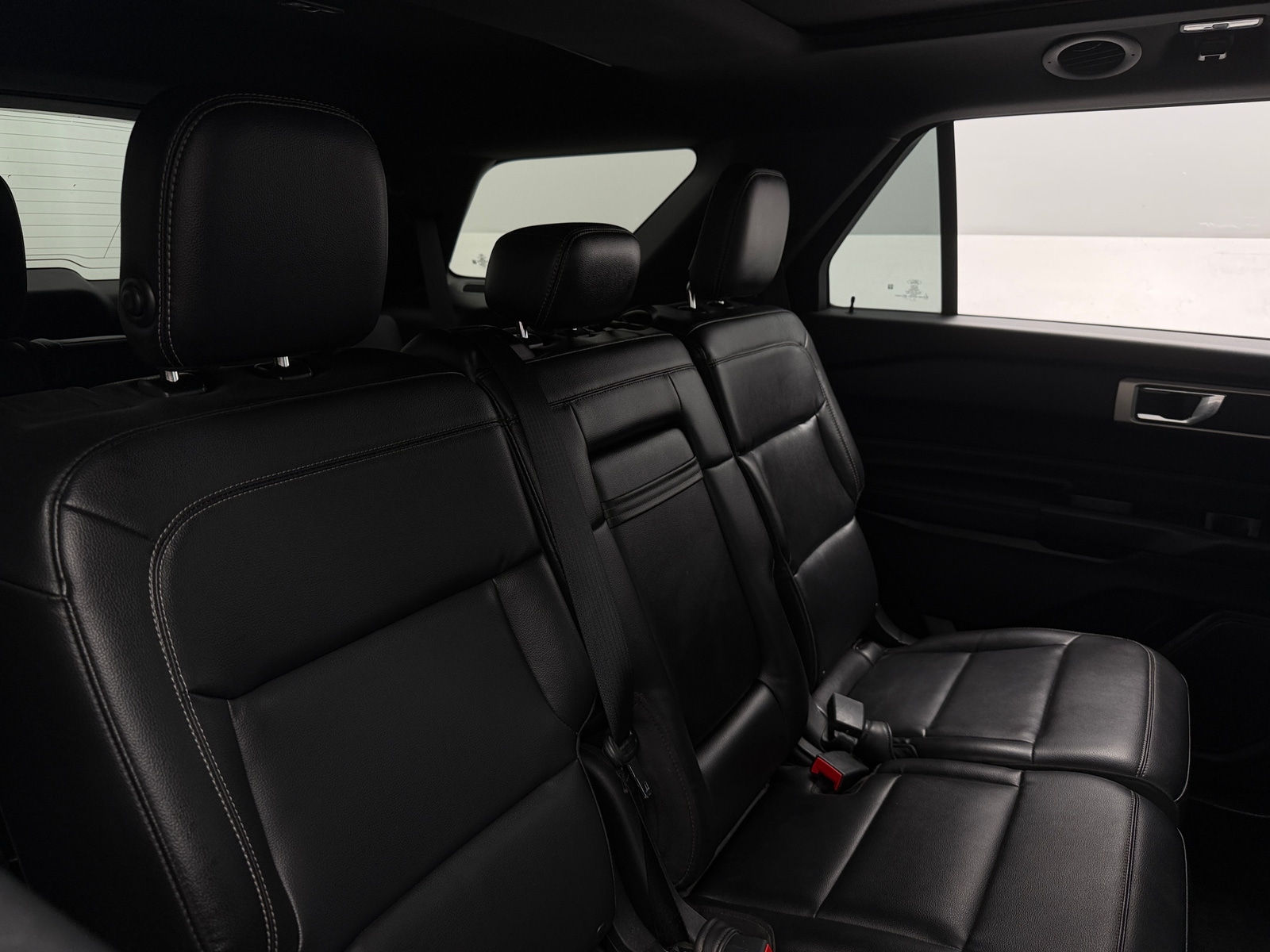 Thumbnail: 2020 Ford Explorer - 6