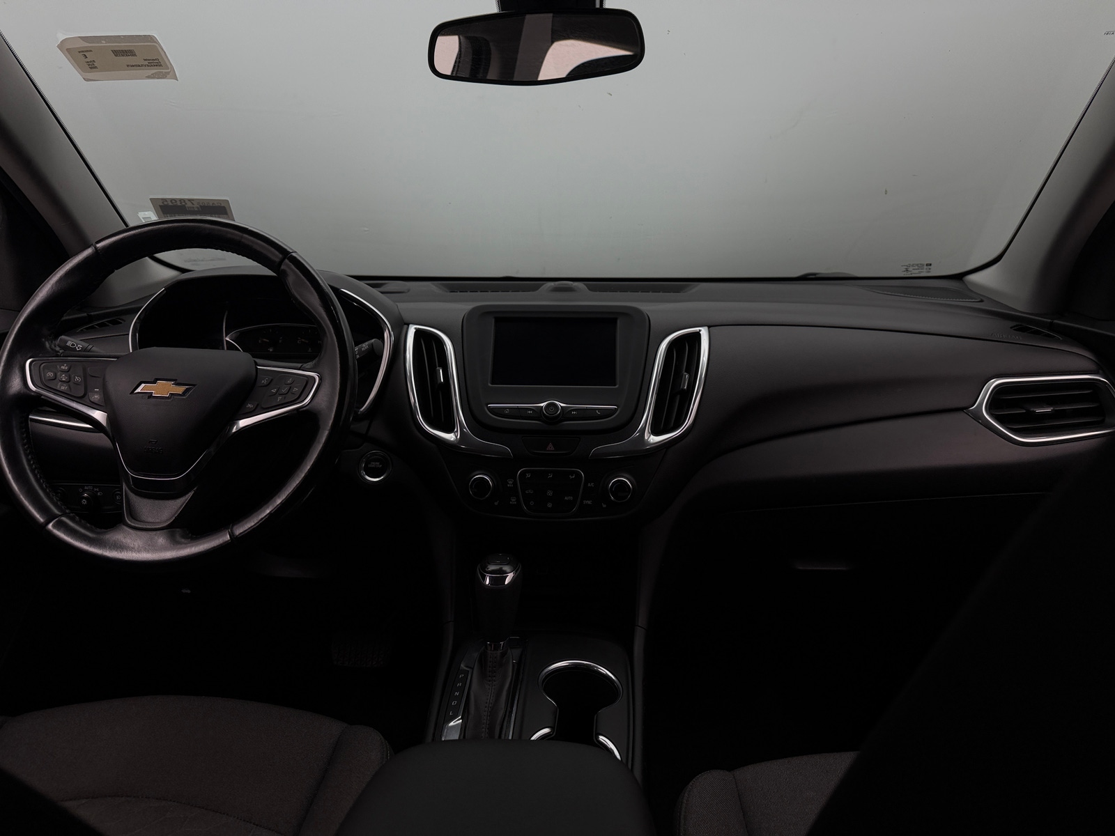 Thumbnail: 2020 Chevrolet Equinox - 3