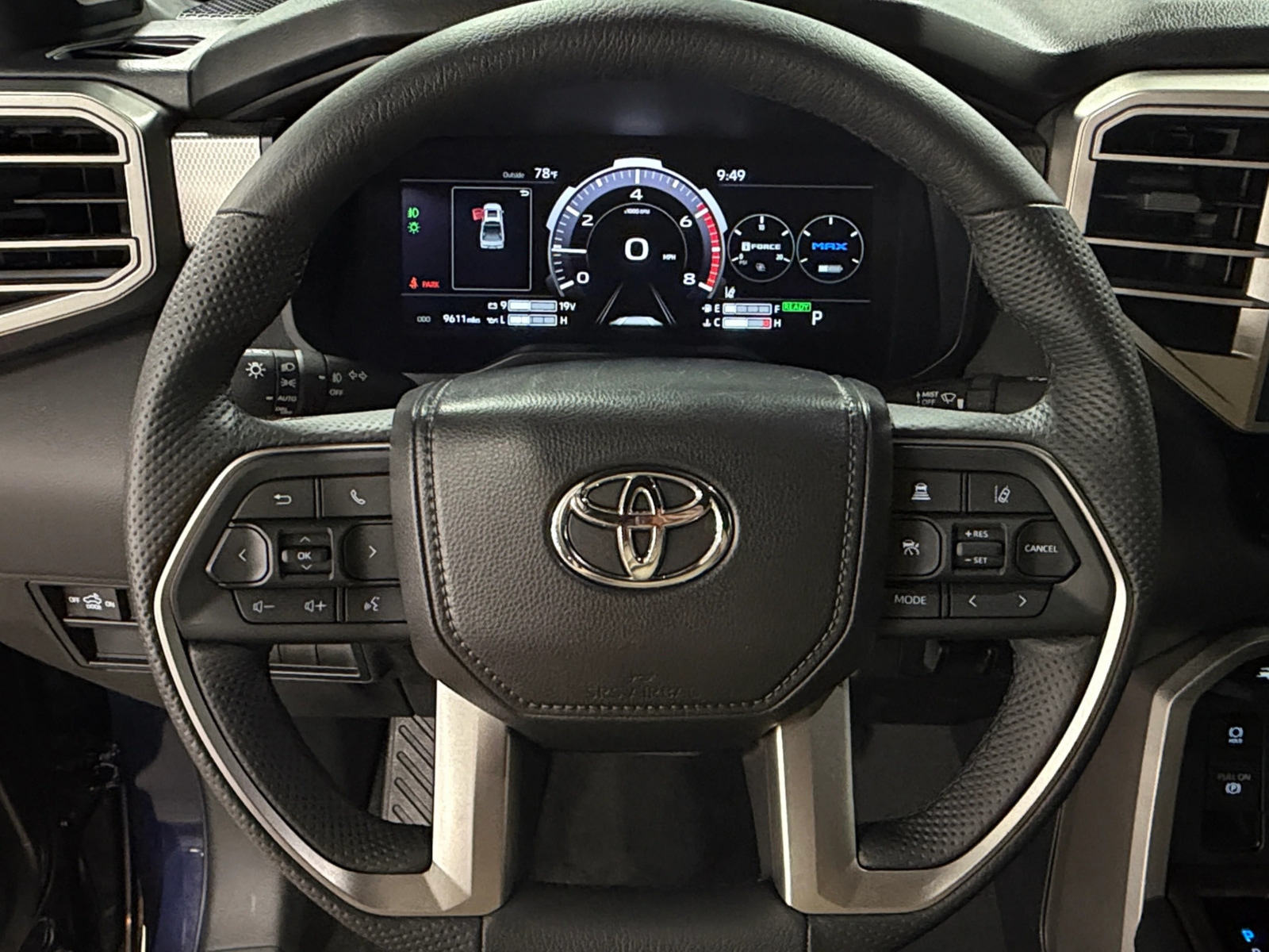 Thumbnail: 2025 Toyota Tundra - 4