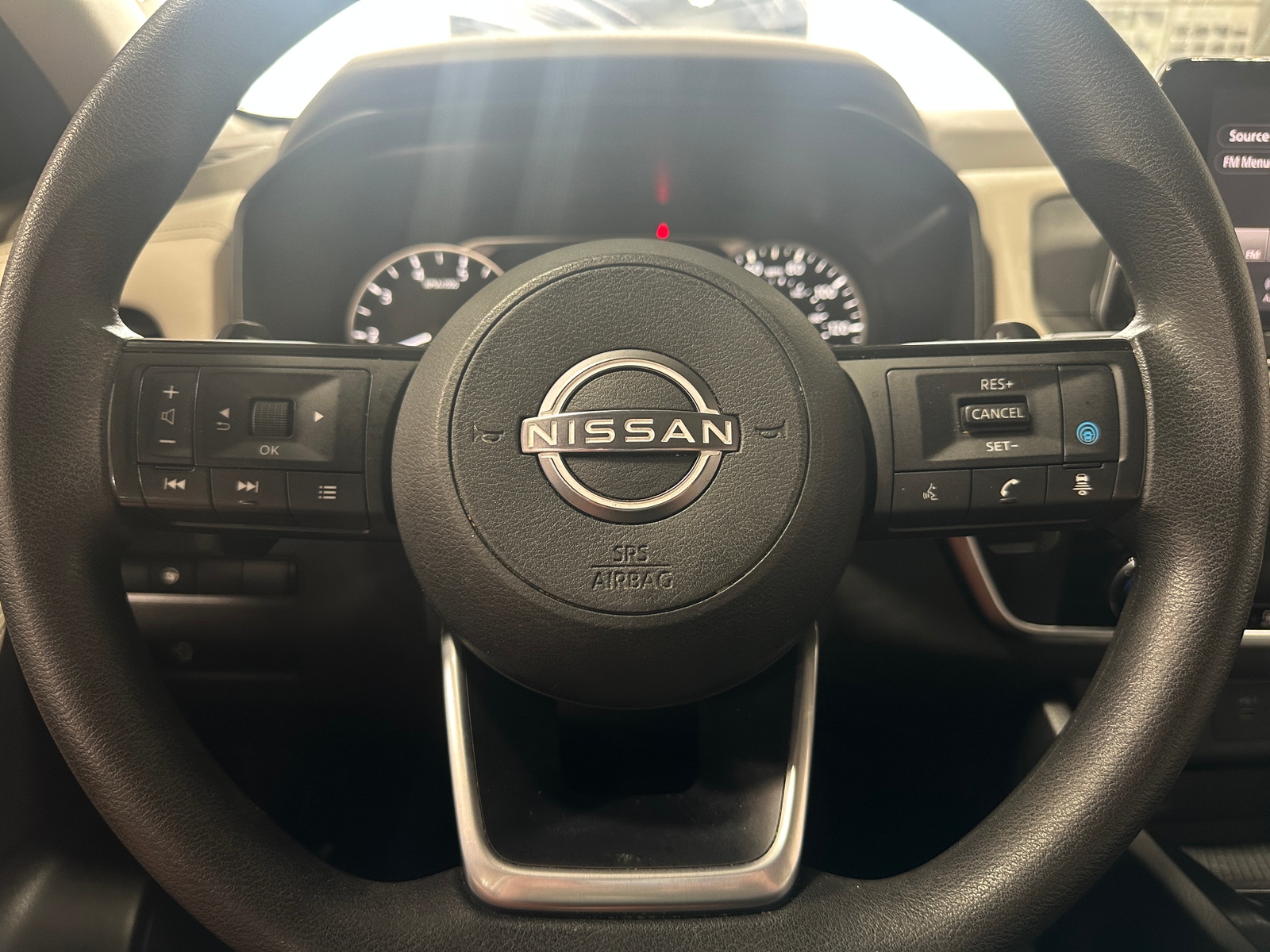 Thumbnail: 2023 Nissan Rogue - 5
