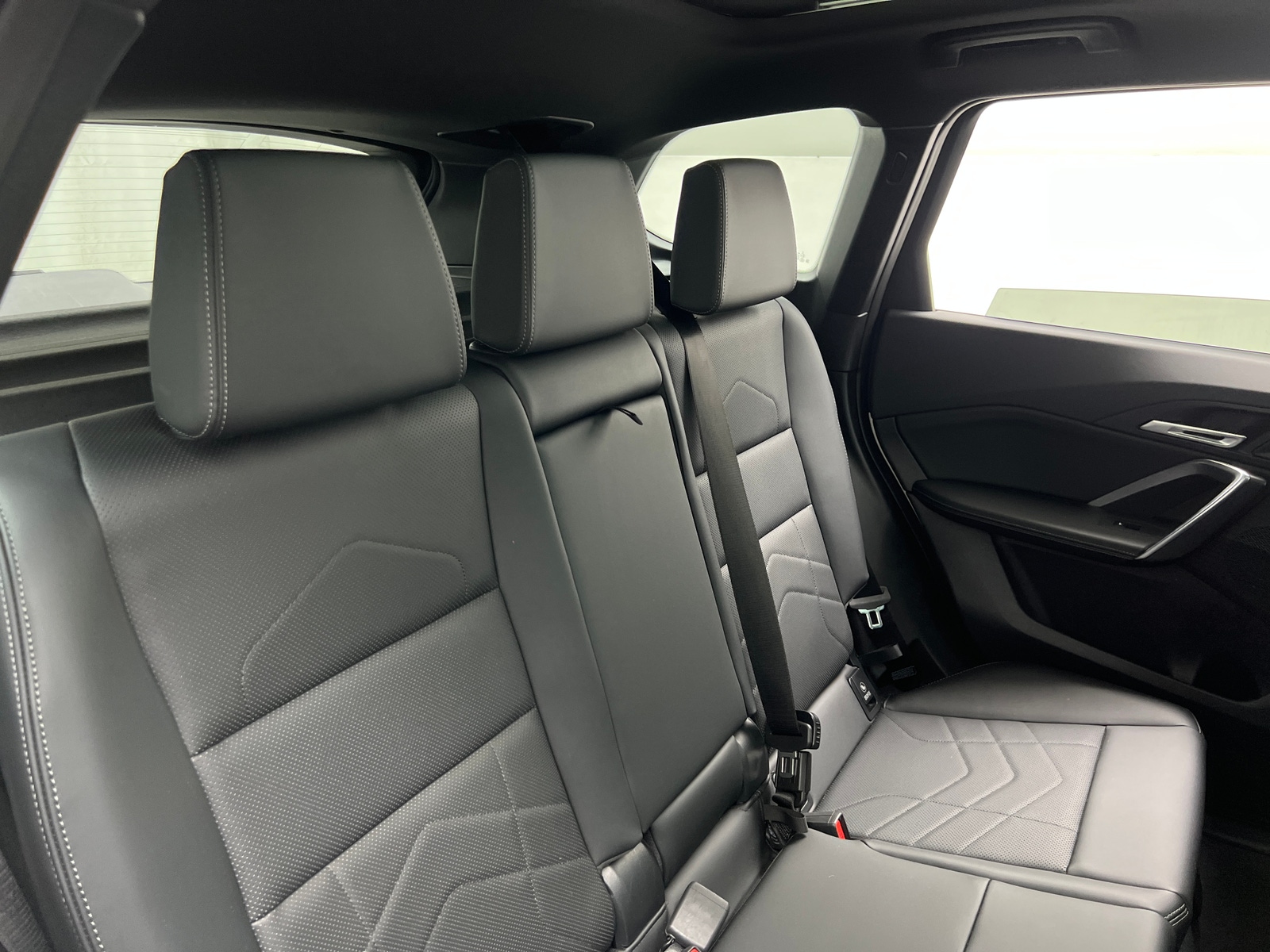 Thumbnail: 2026 BMW X1 - 5