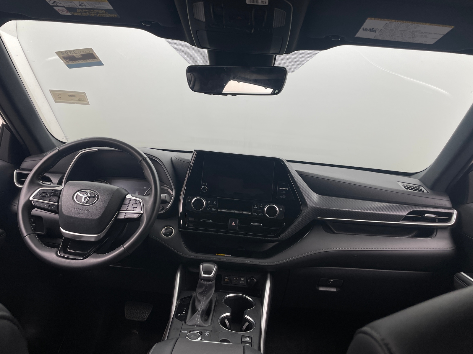 Thumbnail: 2024 Toyota Highlander - 3