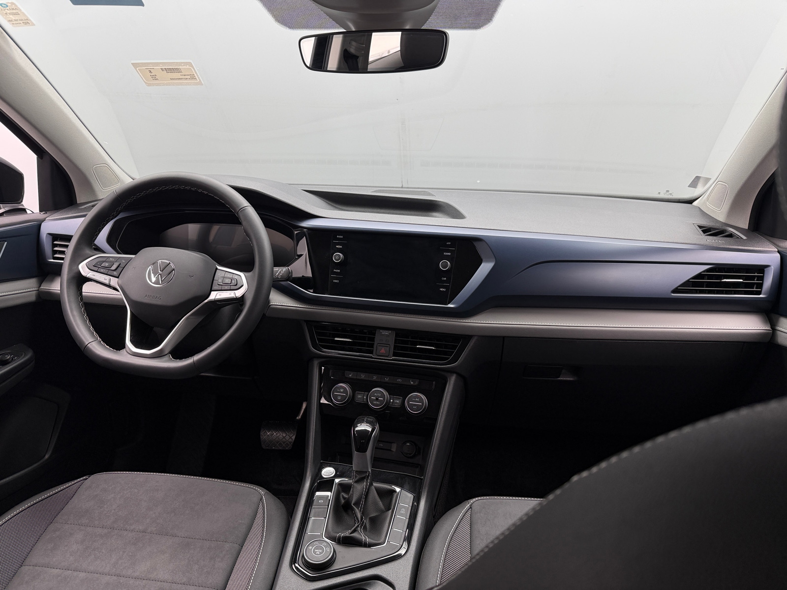 Thumbnail: 2024 Volkswagen Taos - 2