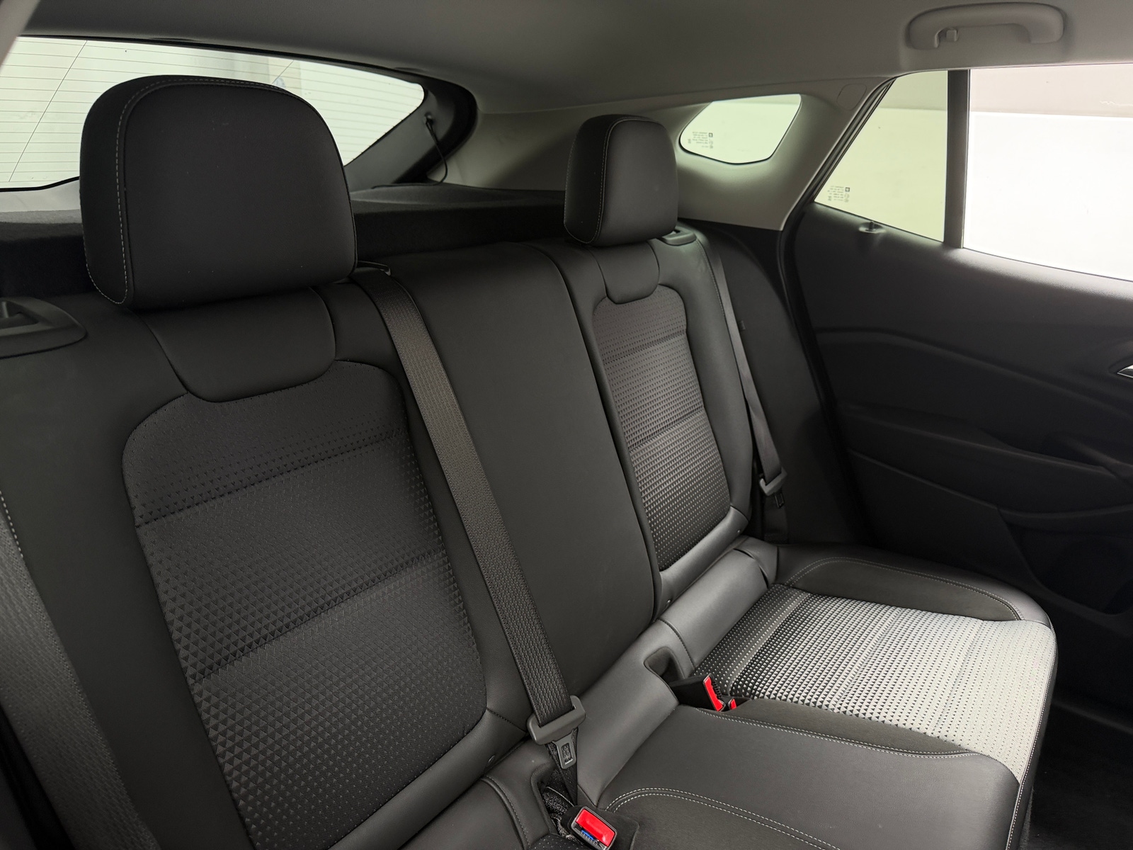 Thumbnail: 2025 Chevrolet Trax - 6