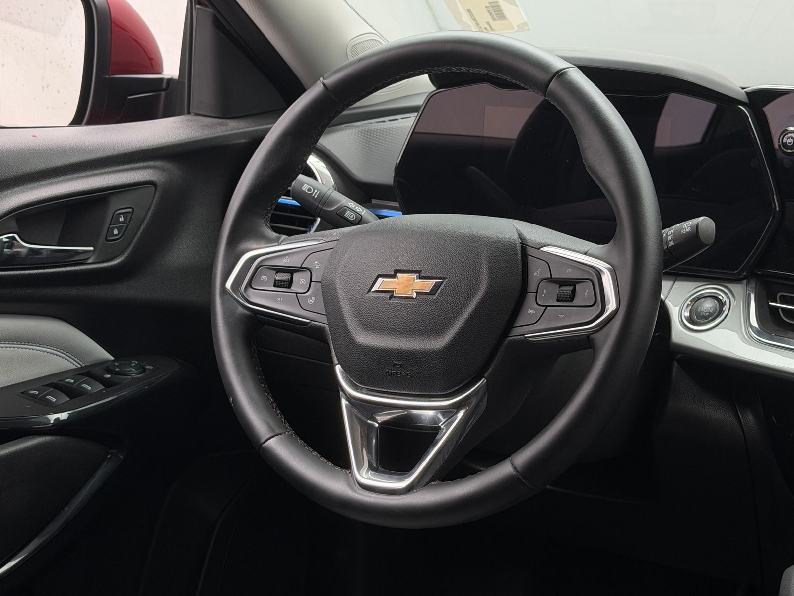 Thumbnail: 2025 Chevrolet Trax - 5
