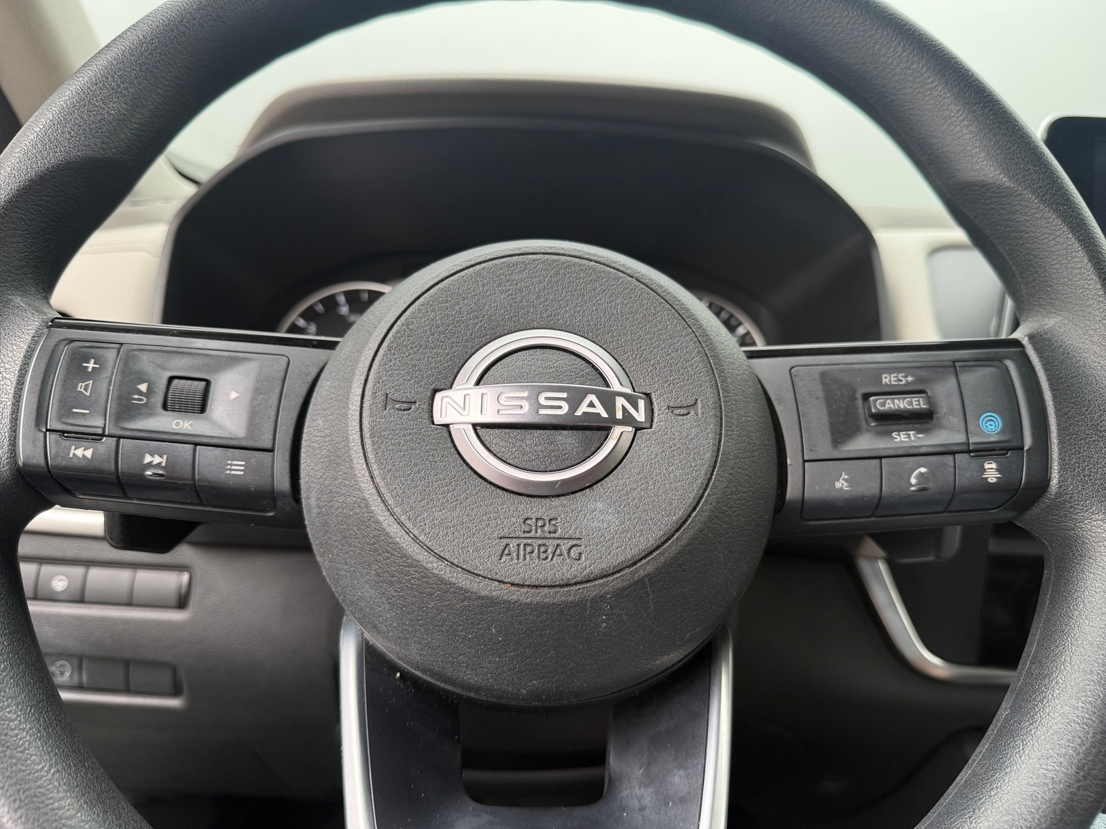 Thumbnail: 2023 Nissan Rogue - 5