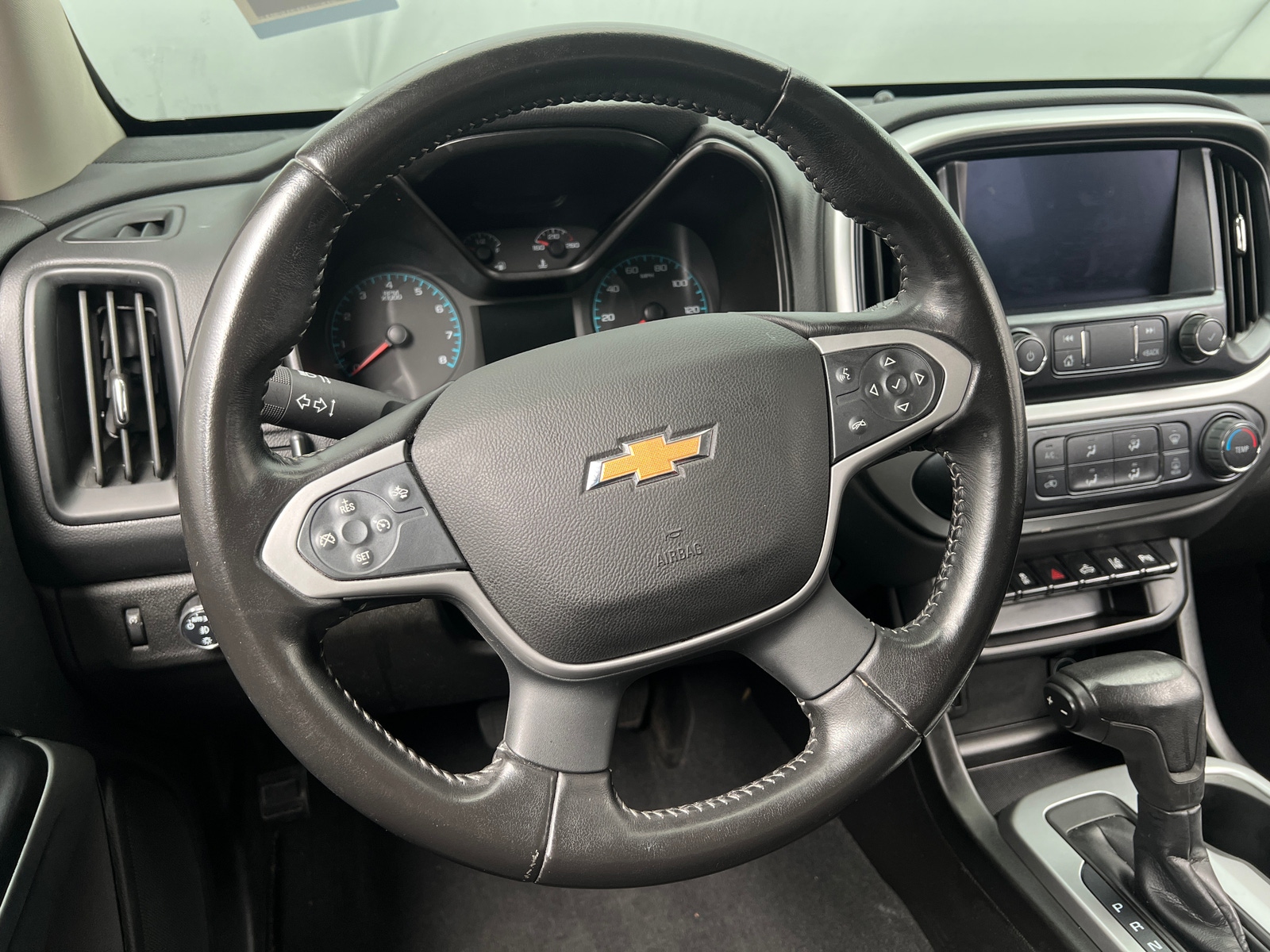 Thumbnail: 2021 Chevrolet Colorado - 5