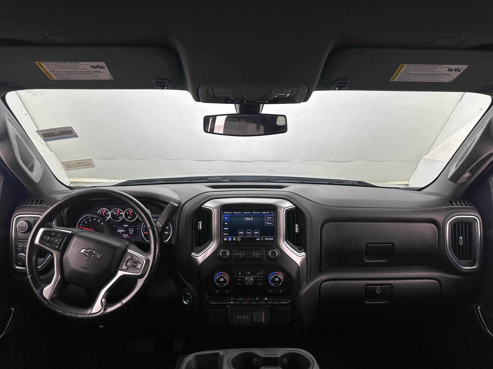 Thumbnail: 2021 Chevrolet Silverado 1500 - 3