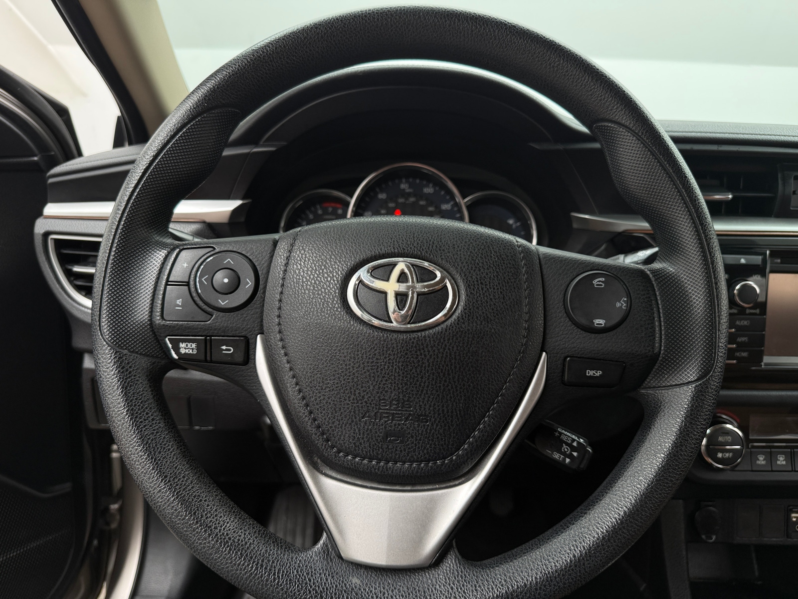 Thumbnail: 2016 Toyota Corolla - 5